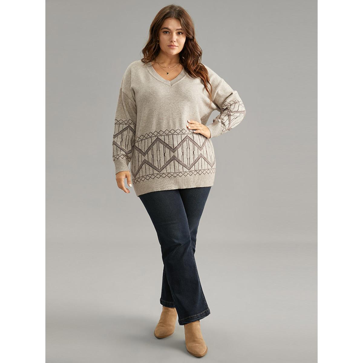Plus Size Supersoft Essentials Geometric Graphic V Neck Pullover LightBrown Women Casual Loose Long Sleeve V-neck Dailywear Pullovers BloomChic 18-20/2X Product Image