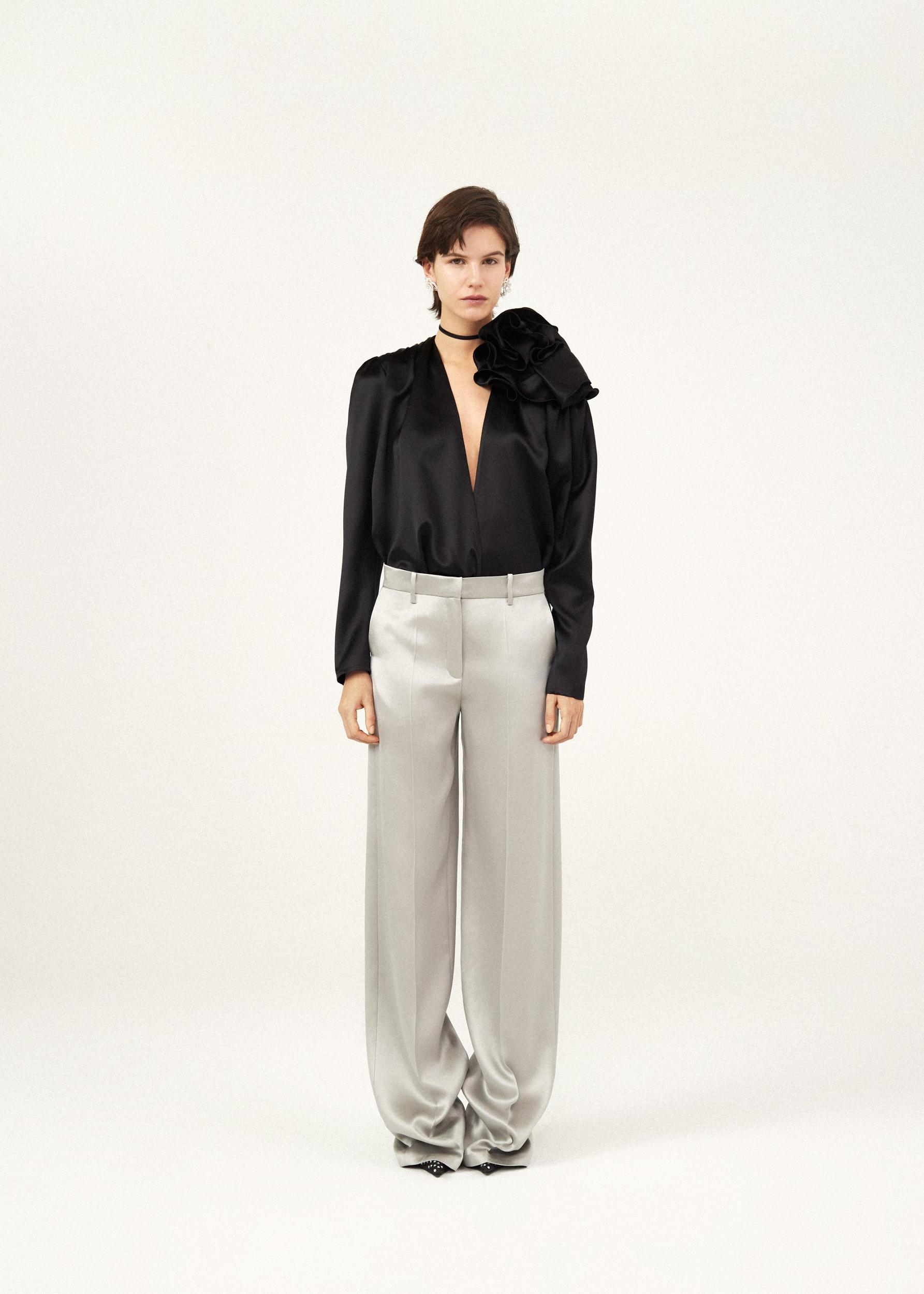 Classic shirred flower blouse in black Product Image