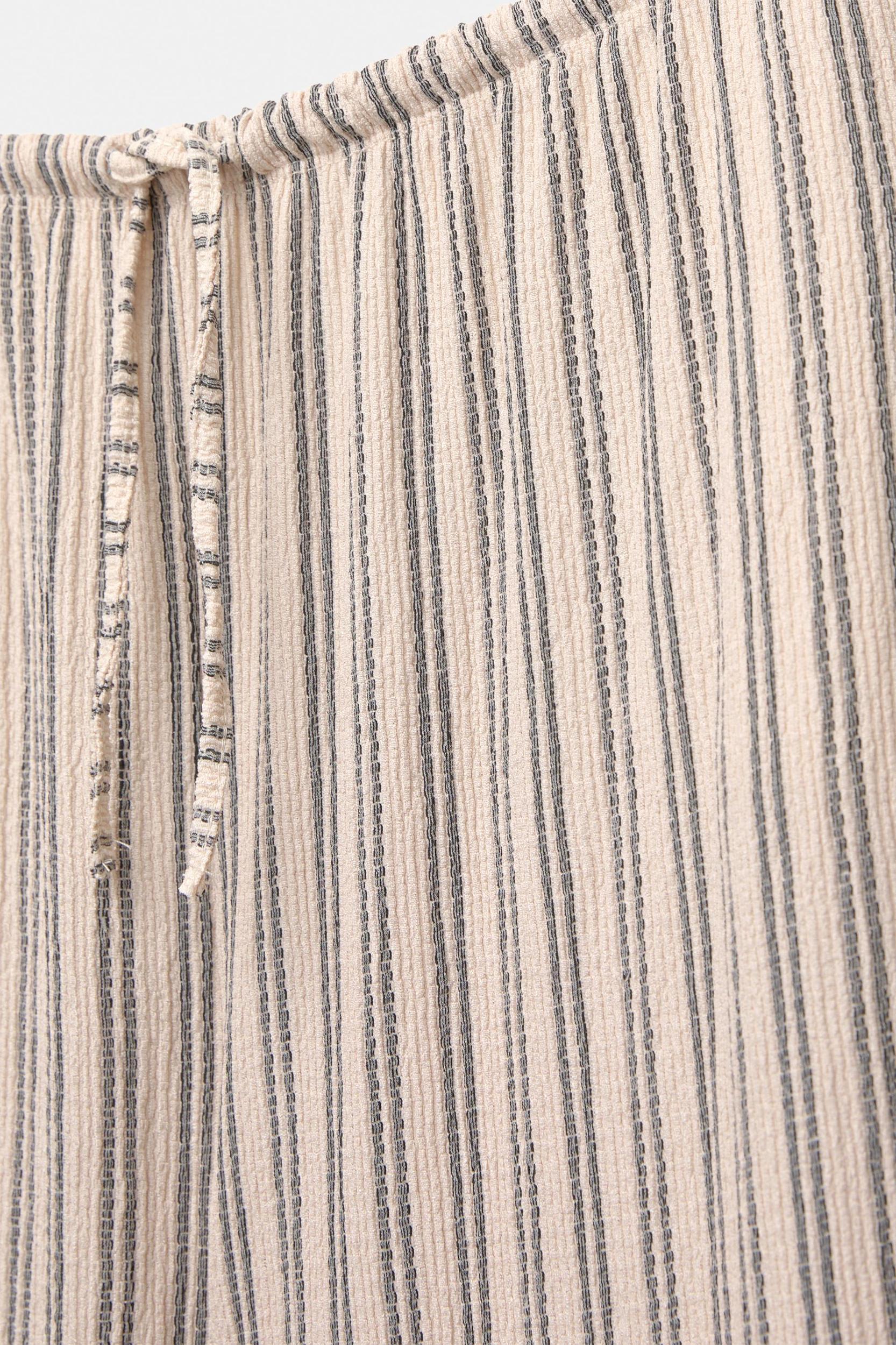 Striped wide leg pants Product Image