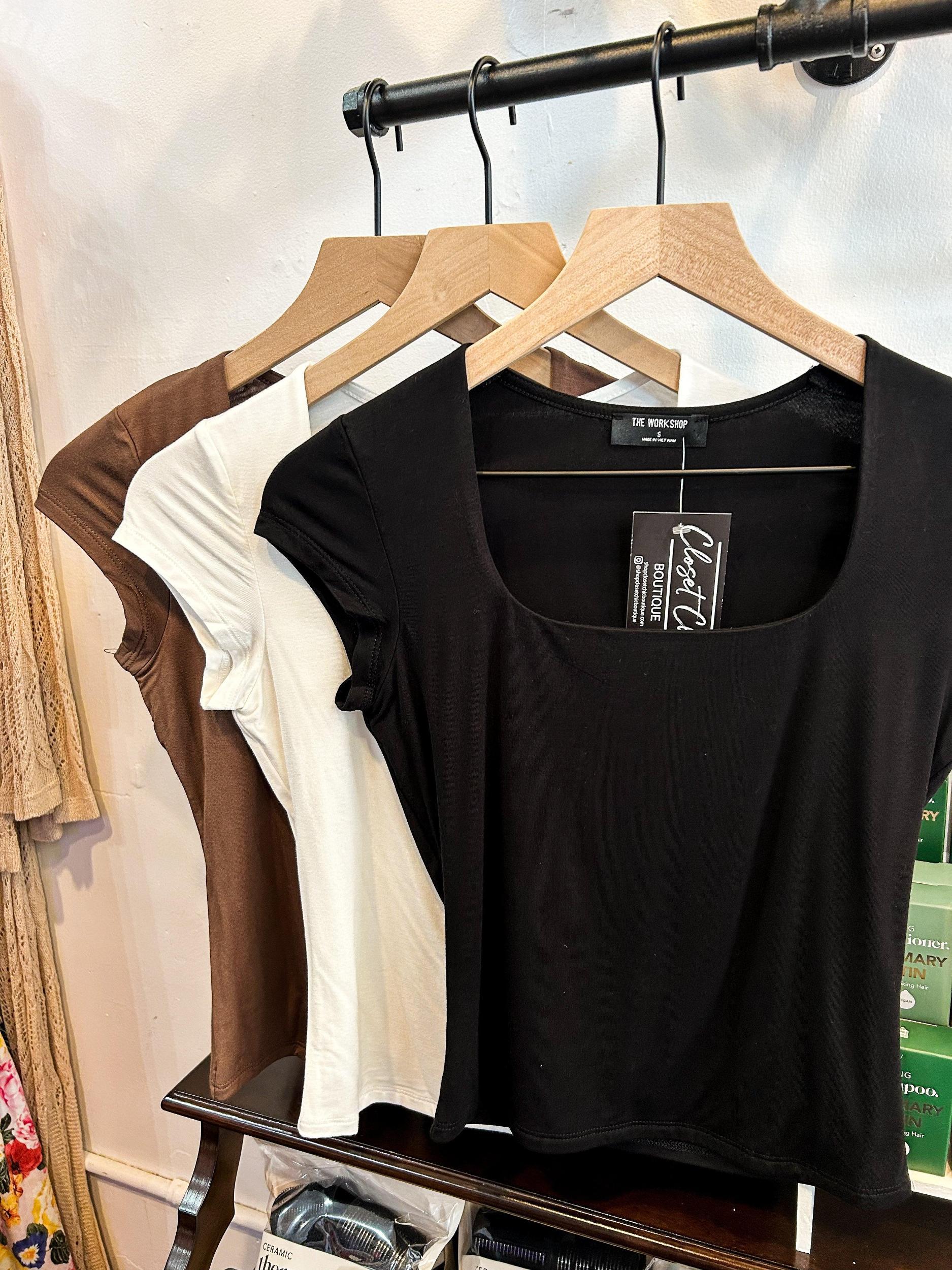 Seamless Scoop Neck Short Sleeve Tees Product Image