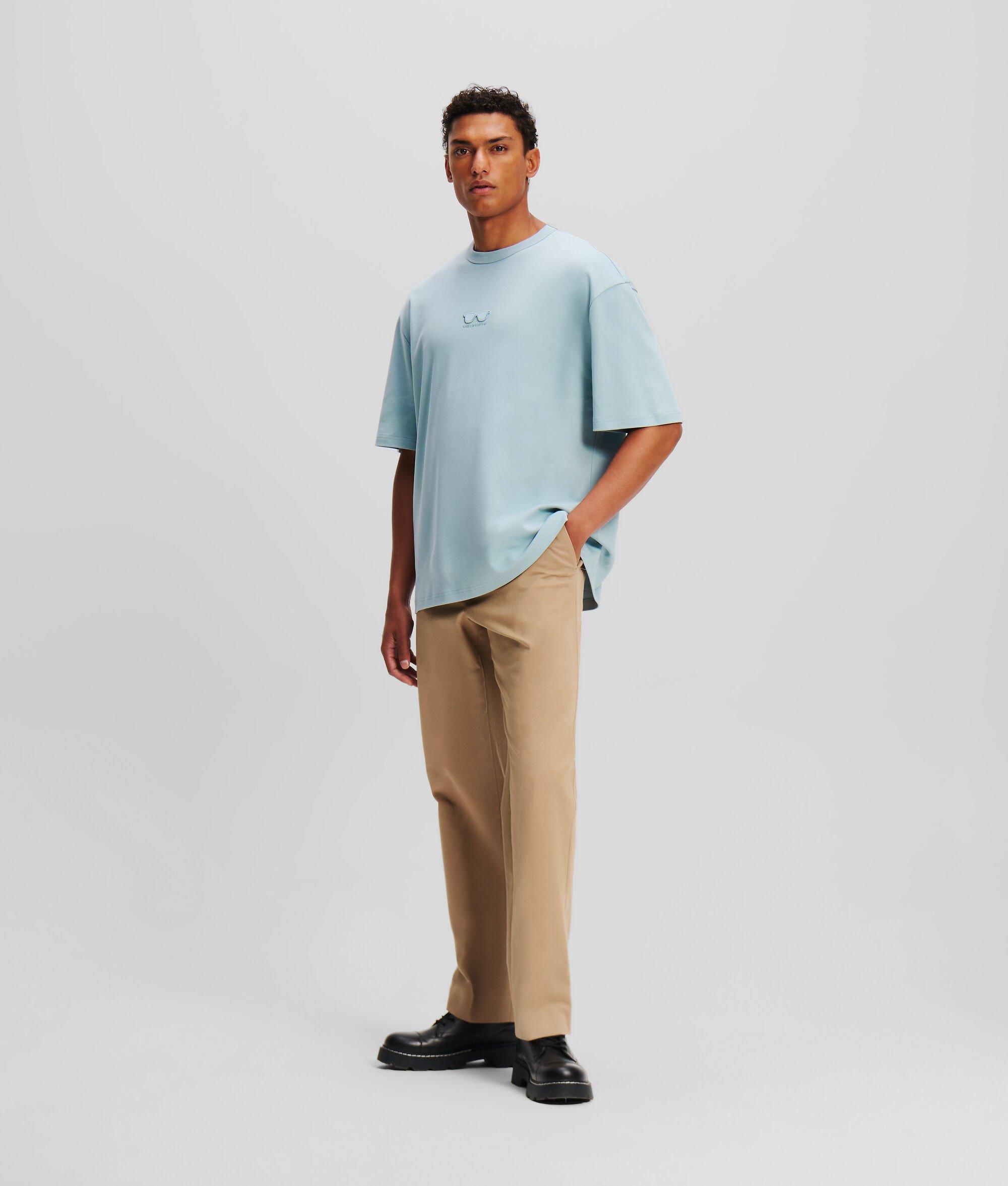 OVERSIZED SUNGLASSES T-SHIRT Product Image