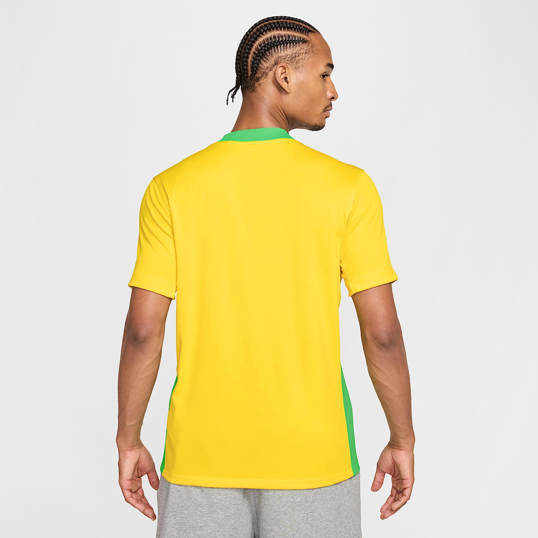 Brazil 2025 Stadium Home (Team) Nike Men's Dri-FIT Soccer Replica Jersey Product Image