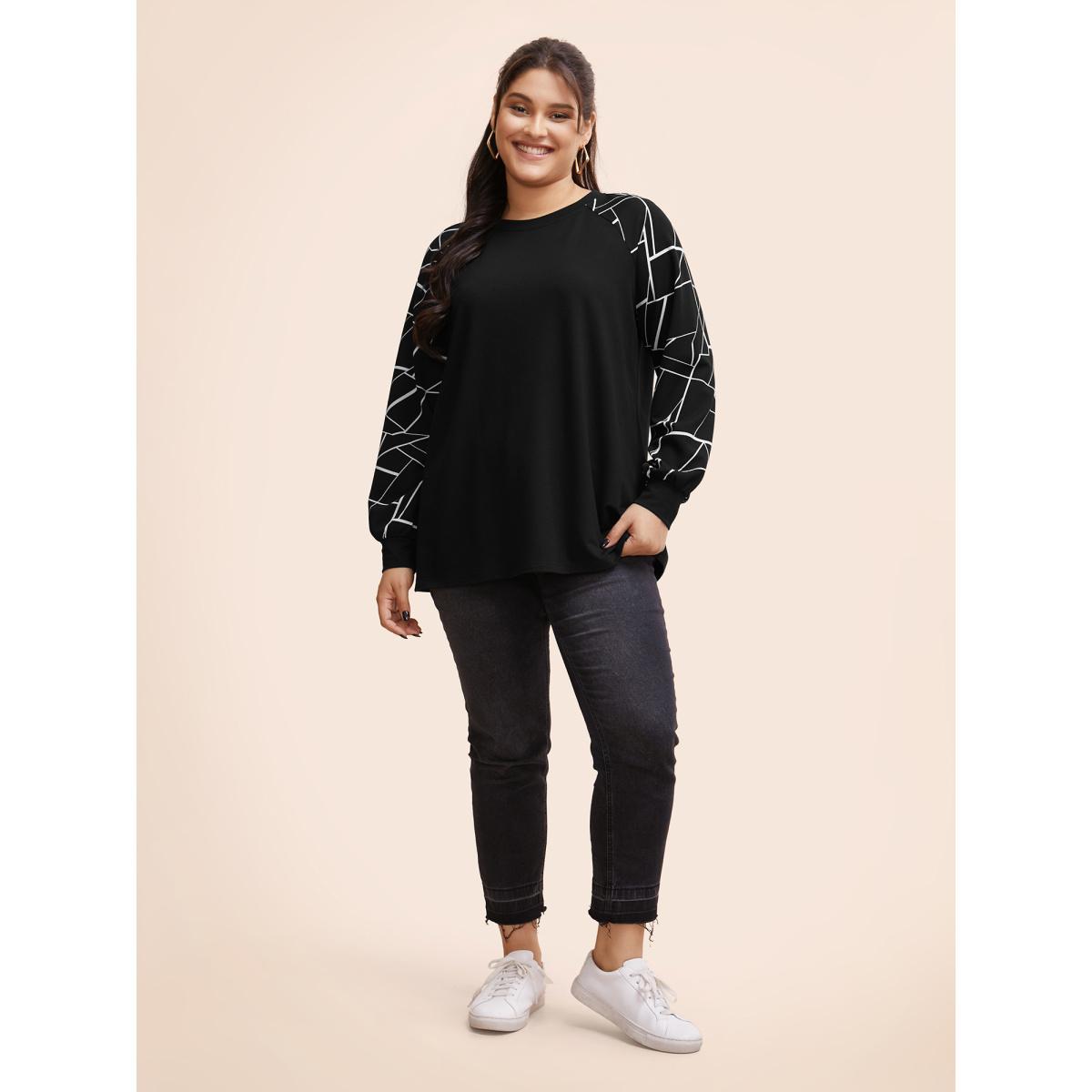 Plus Size Geometric Round Neck Raglan Sleeve Sweatshirt Women Black Casual Elastic cuffs Round Neck Dailywear Sweatshirts BloomChic 12/L Product Image