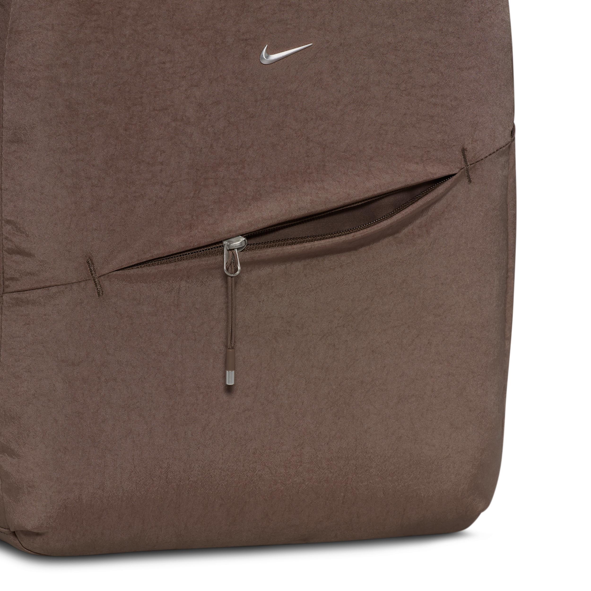 Nike Unisex Aura Backpack (24L) Product Image