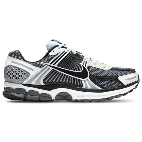 Nike Men's Zoom Vomero 5 SE SP Shoes Product Image