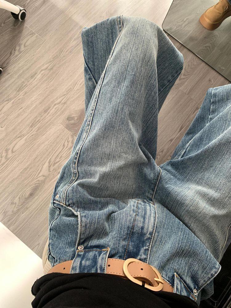 Mid Rise Washed Wide Leg Jeans Product Image
