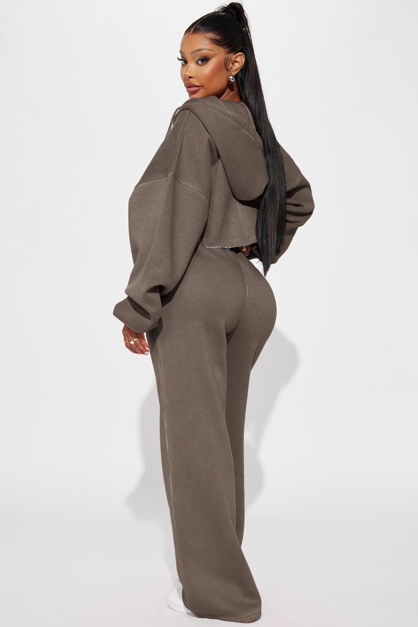 On The Go Fleece Pant Set - Chocolate Product Image