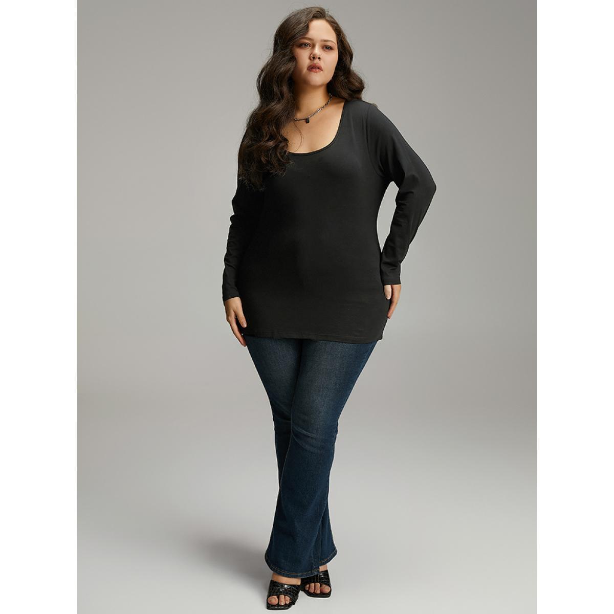 Plus Size Cotton Solid Scoop Neck T-shirt Black Women Elegant Plain Plain Scoop Neck Dailywear T-shirts BloomChic 30/6X Product Image