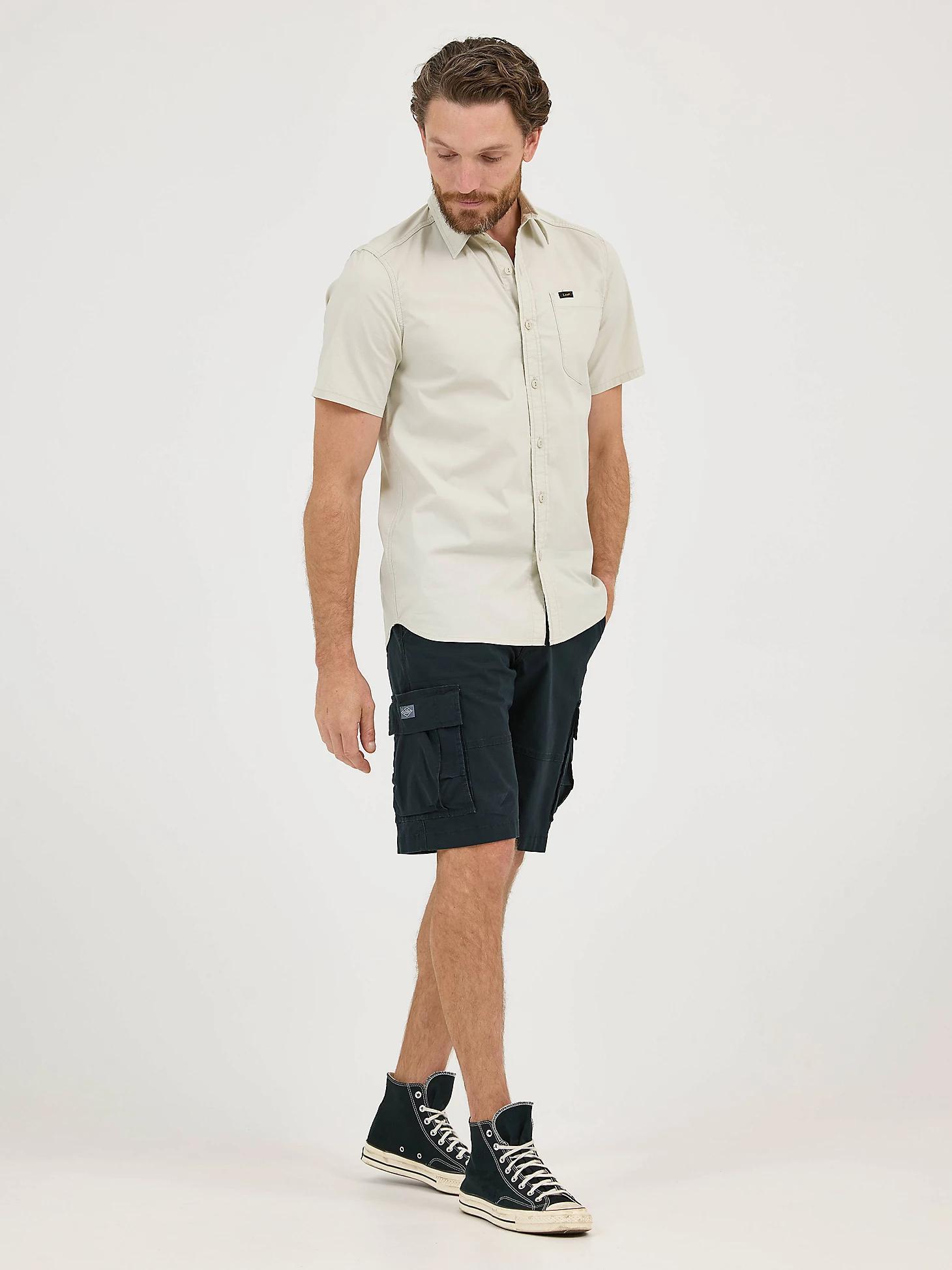 Men's Extreme Motion Short Sleeve Performance Shirt | Men's Tops & Tees | Lee® Product Image