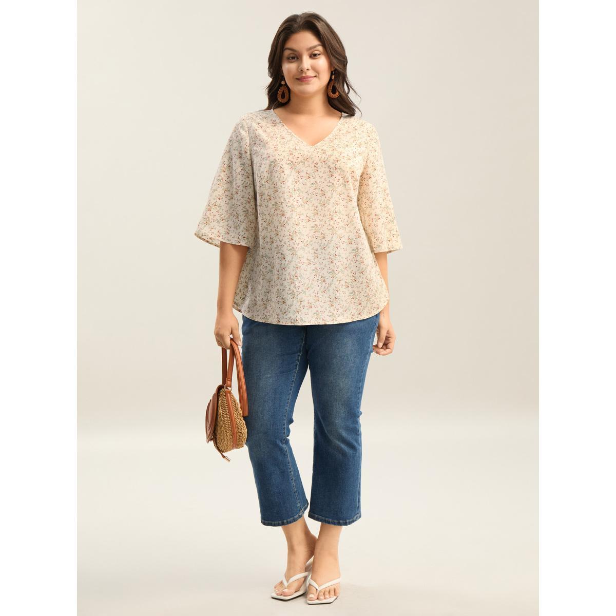 Plus Size Apricot Floral Print Curvy Hem V-Neck Shirt Women Resort Elbow-length sleeve V-neck Vacation Blouses BloomChic 10/M Product Image