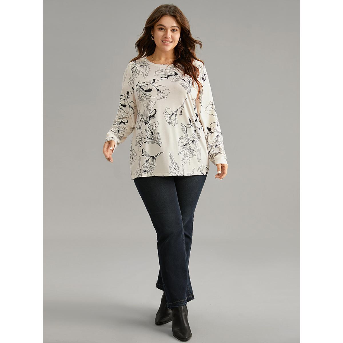 Plus Size Crew Neck Silhouette Floral Print Basic T-shirt White Women Elegant Printed Floral Round Neck Dailywear T-shirts BloomChic 22-24/3X Product Image