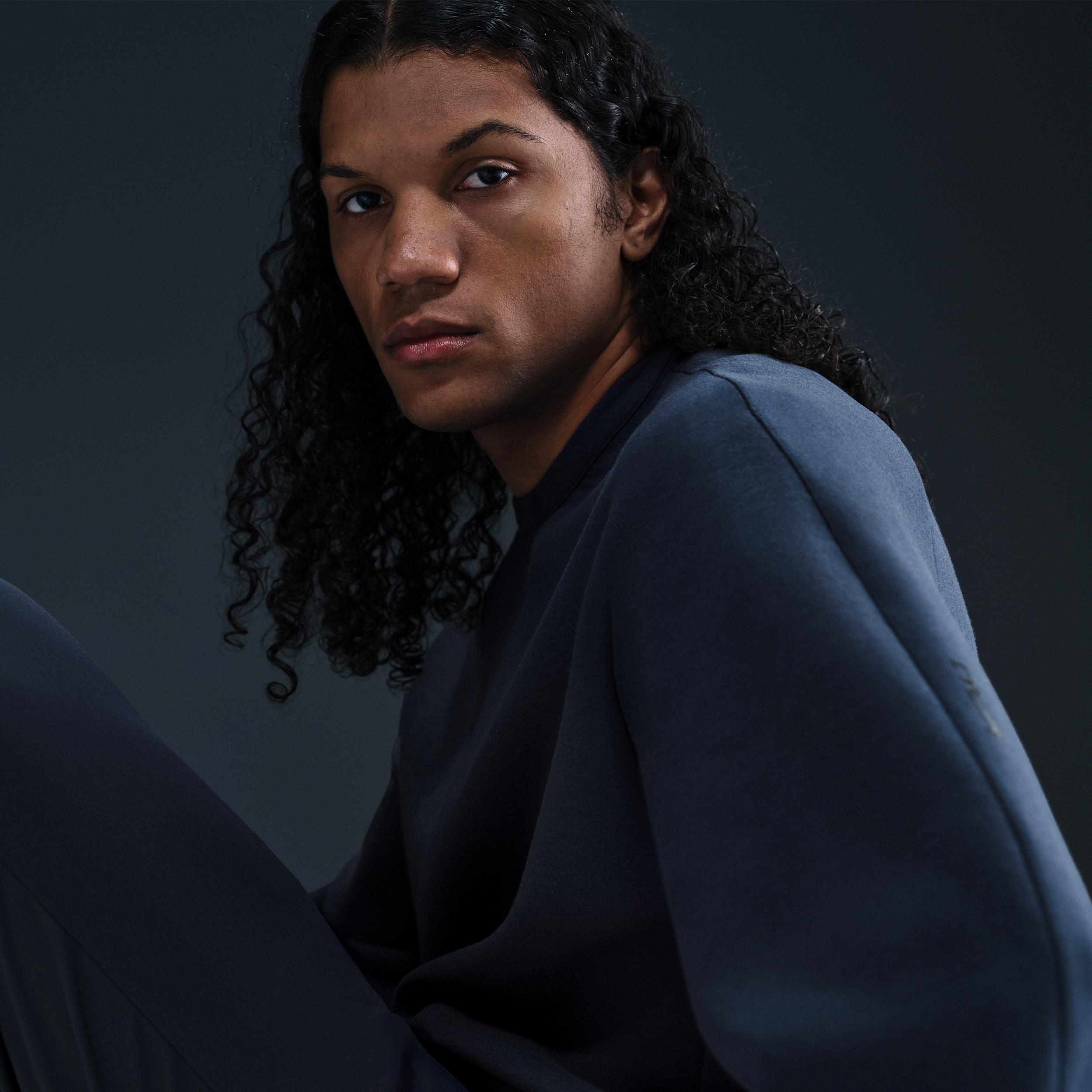 Nike Men's 24.7 ImpossiblySoft Dri-FIT Crew Product Image