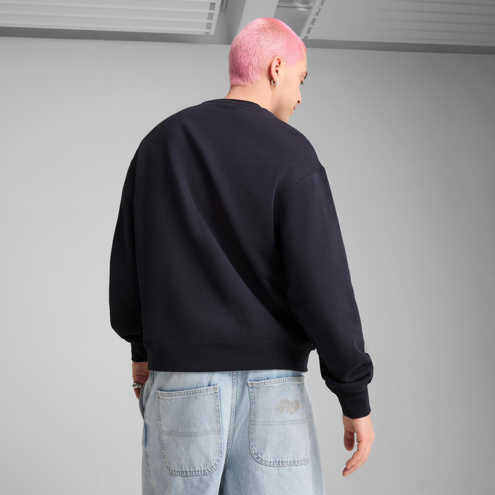 MMQ Men's Graphic Crew Product Image