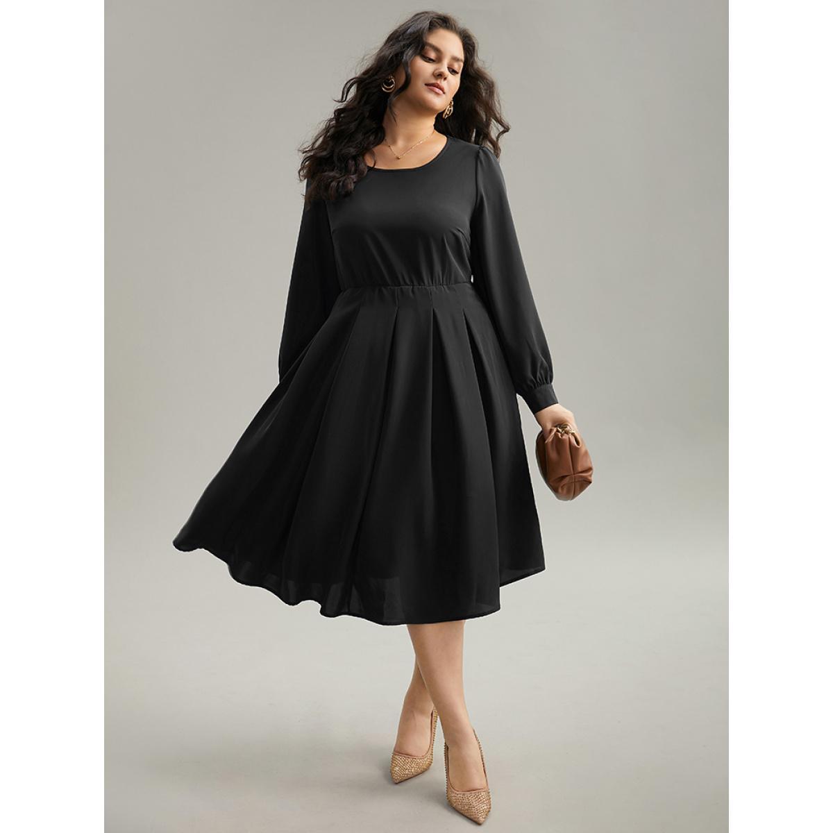 Plus Size Static-Free Plain Pleated Pocket Dress Black Women Elegant Plain Round Neck Long Sleeve Curvy Midi Dress BloomChic 18-20/2X Product Image