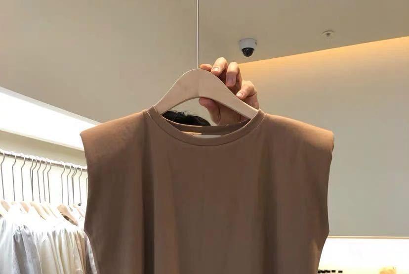 Crew Neck Plain Tank Top Product Image