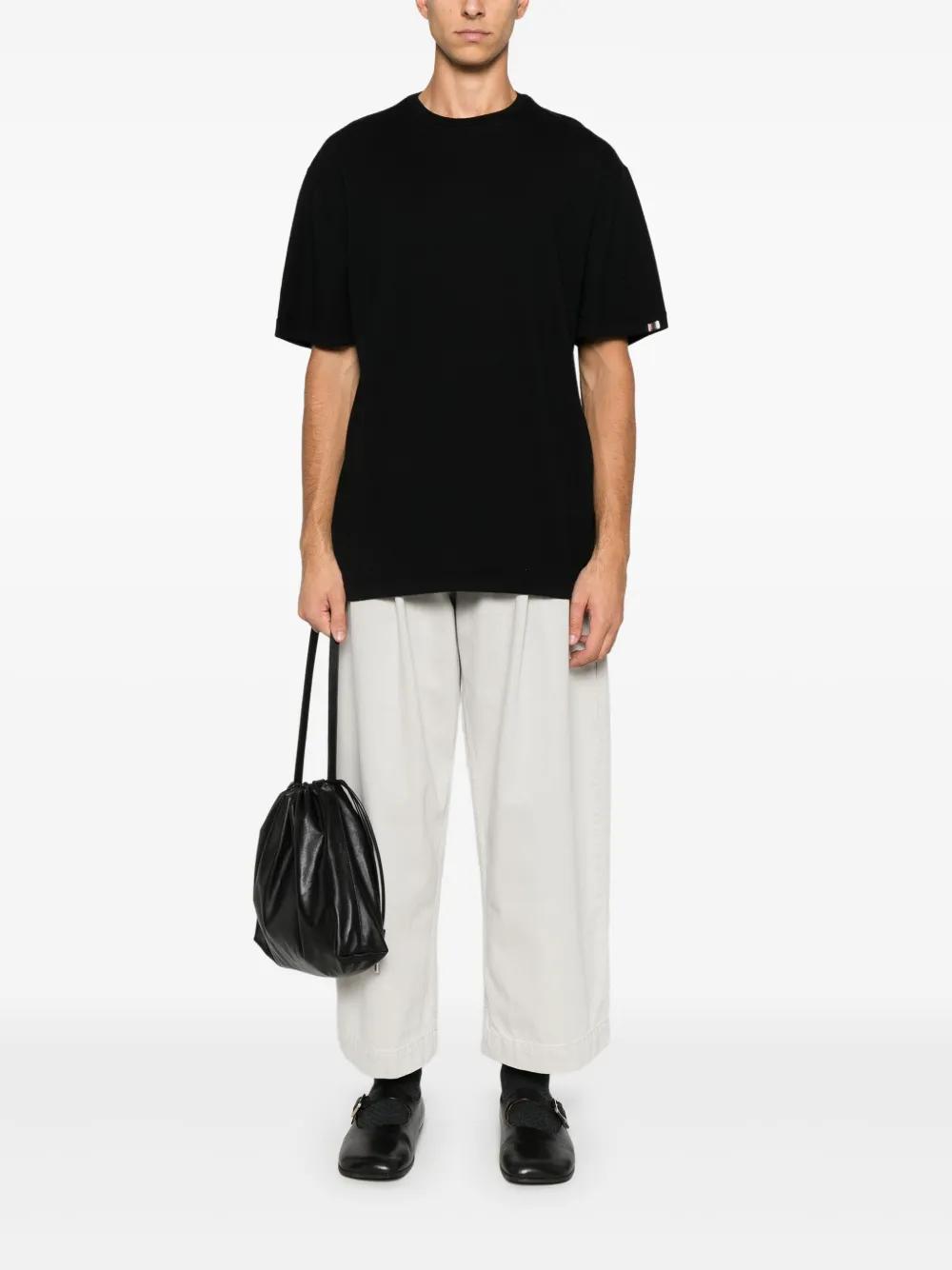 EXTREME CASHMERE Nº 269 Rik T-shirt In Black Product Image