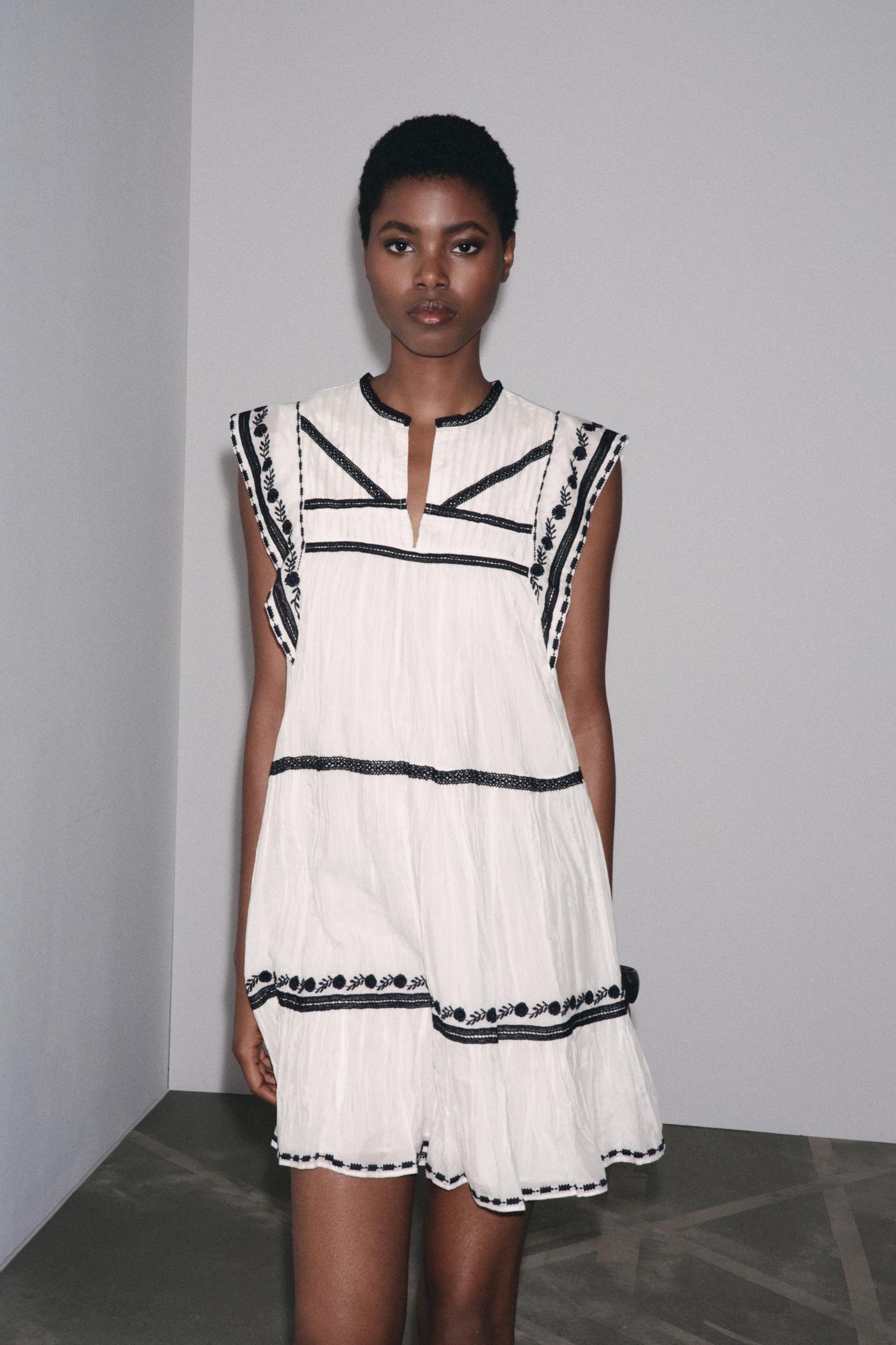 ZW COLLECTION EMBROIDERED SHORT DRESS Product Image