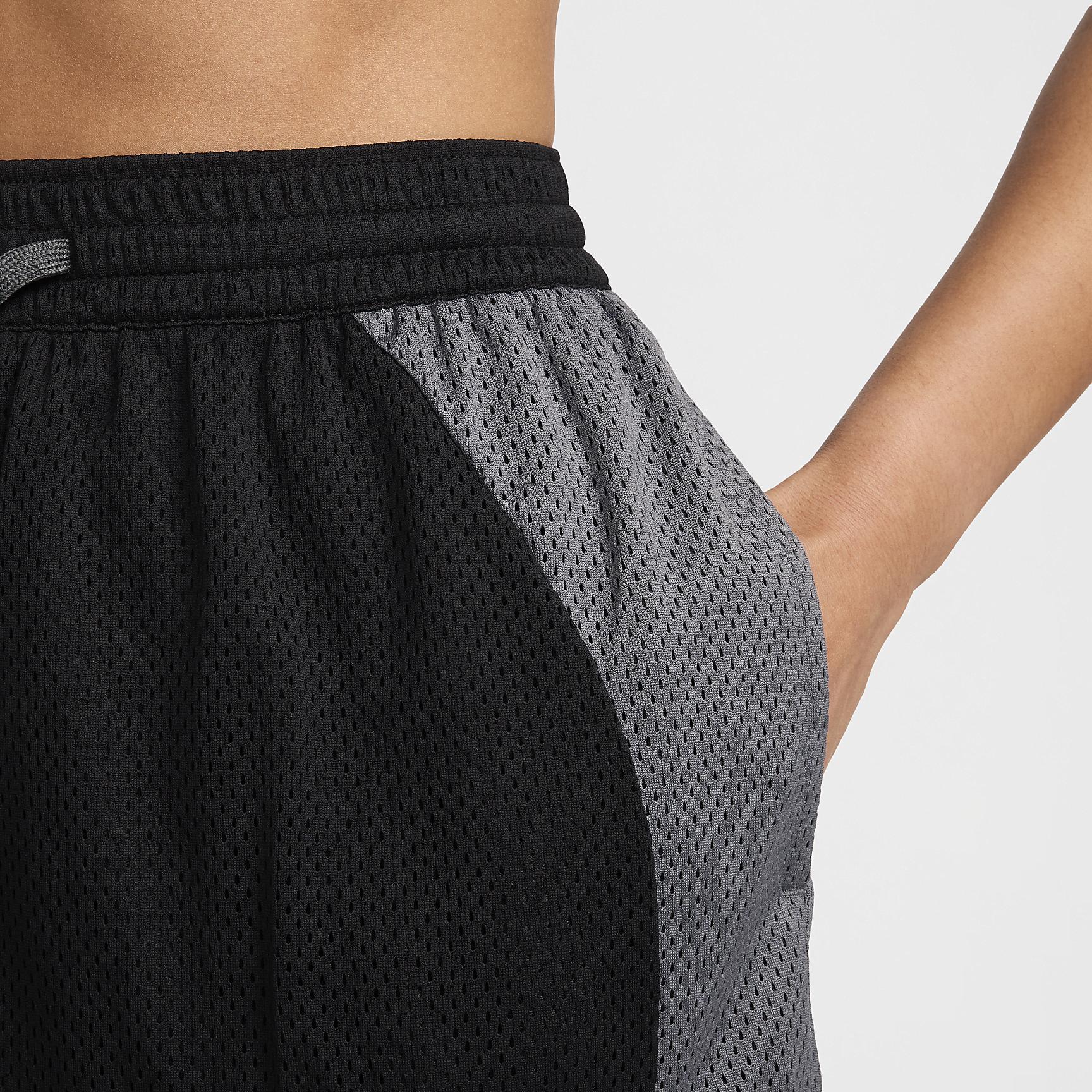 Nike Essential Women's Dri-FIT Mesh Basketball Shorts Product Image