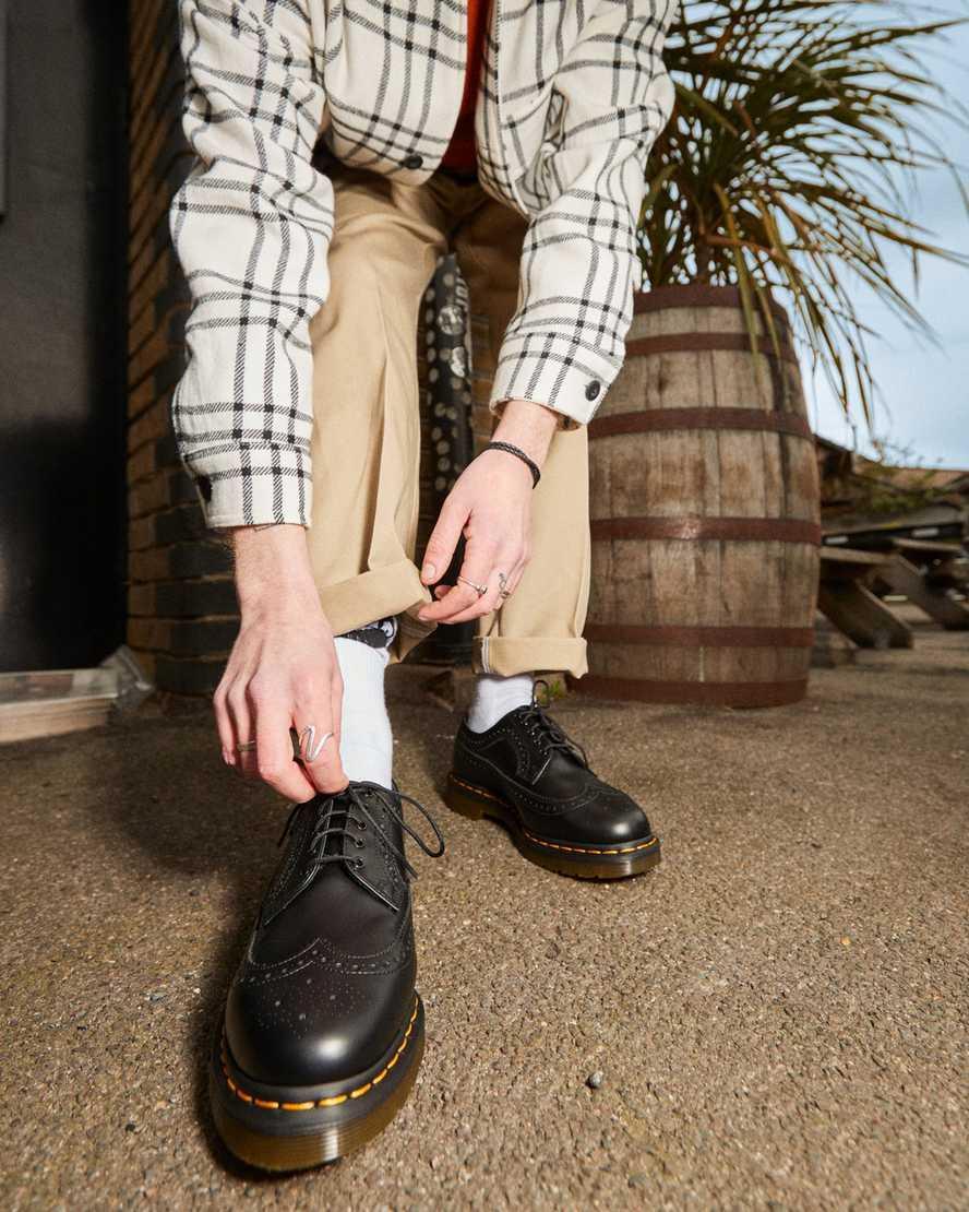 Dr. Martens 3989 Brogue Casual Shoe Product Image