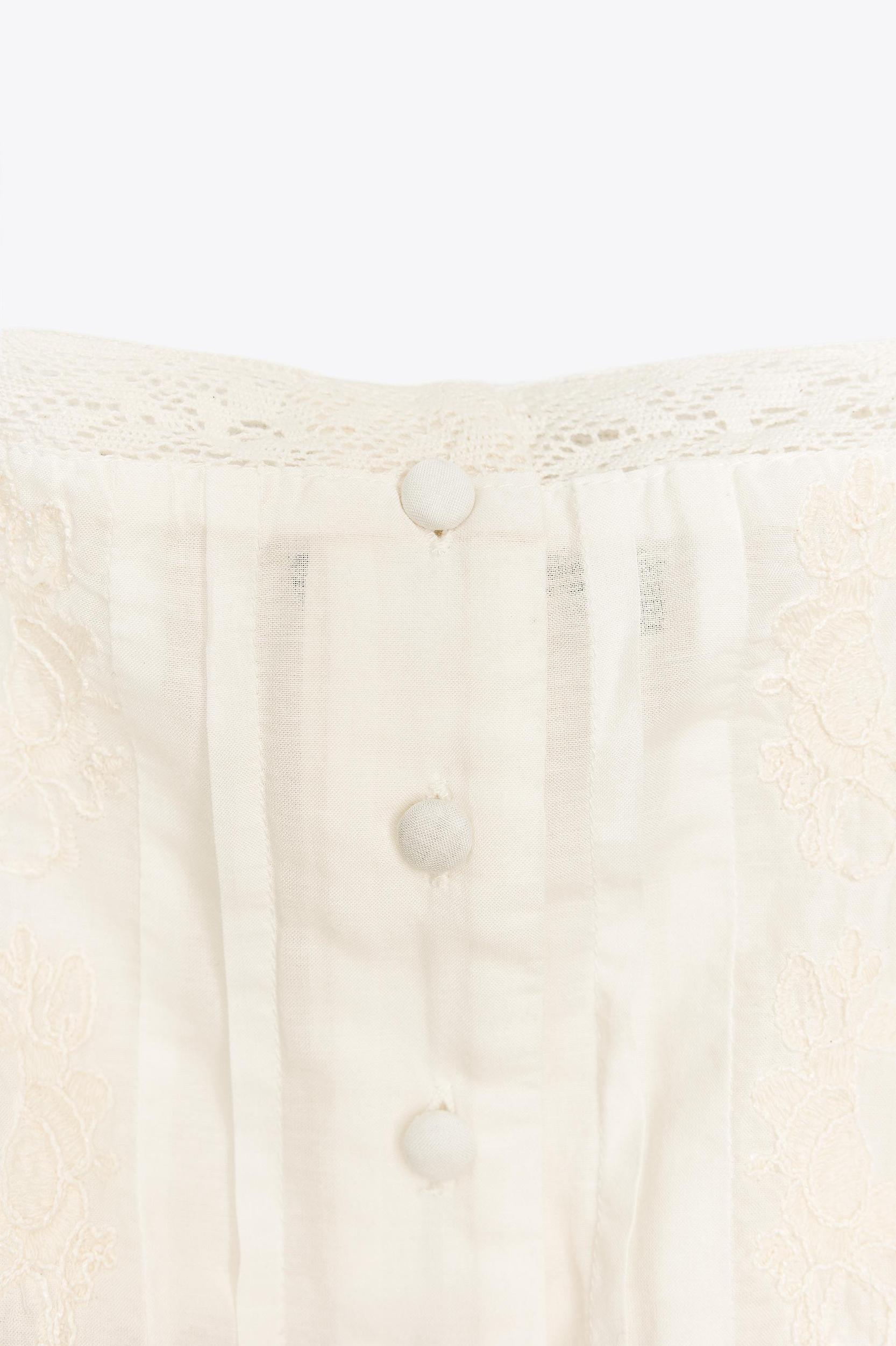 EMBROIDERED BOW TOP Product Image