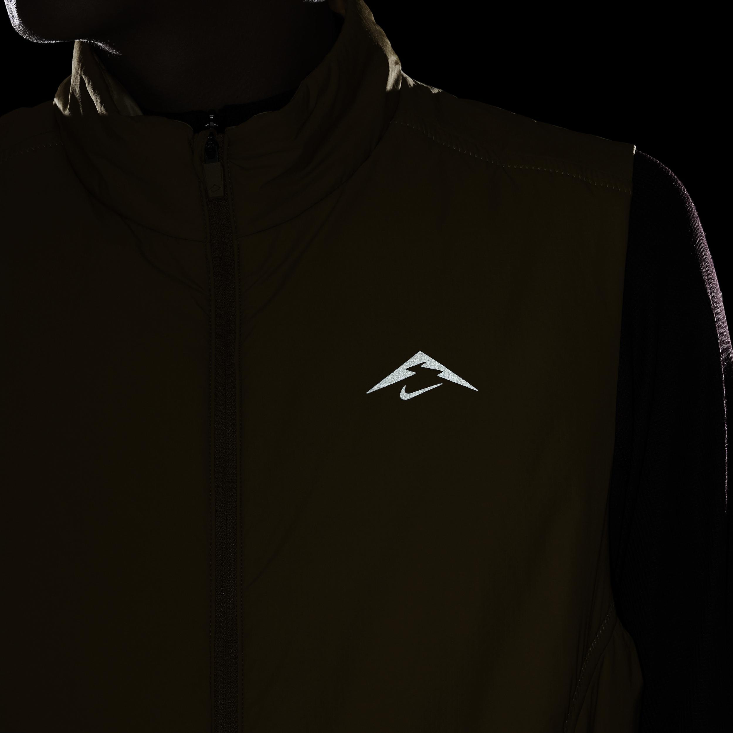 Nike Men's Trail PrimaLoftÂ® Therma-FIT Running Vest Product Image