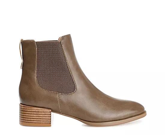 Journee Collection Womens Chayse Ankle Boot Product Image