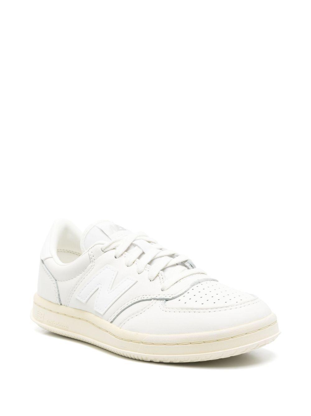 T500 trainers Product Image