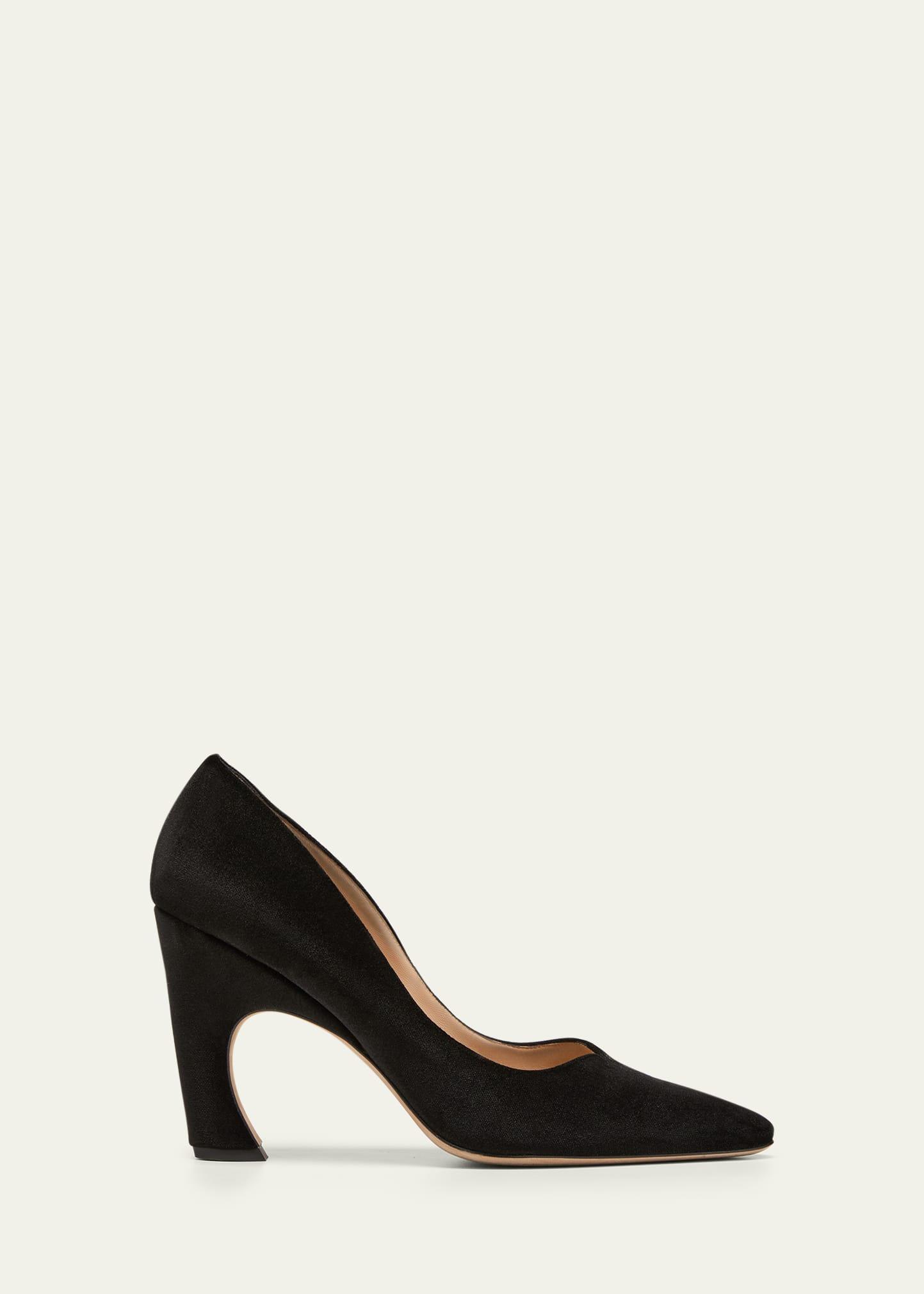 Oli Velvet Pumps Product Image