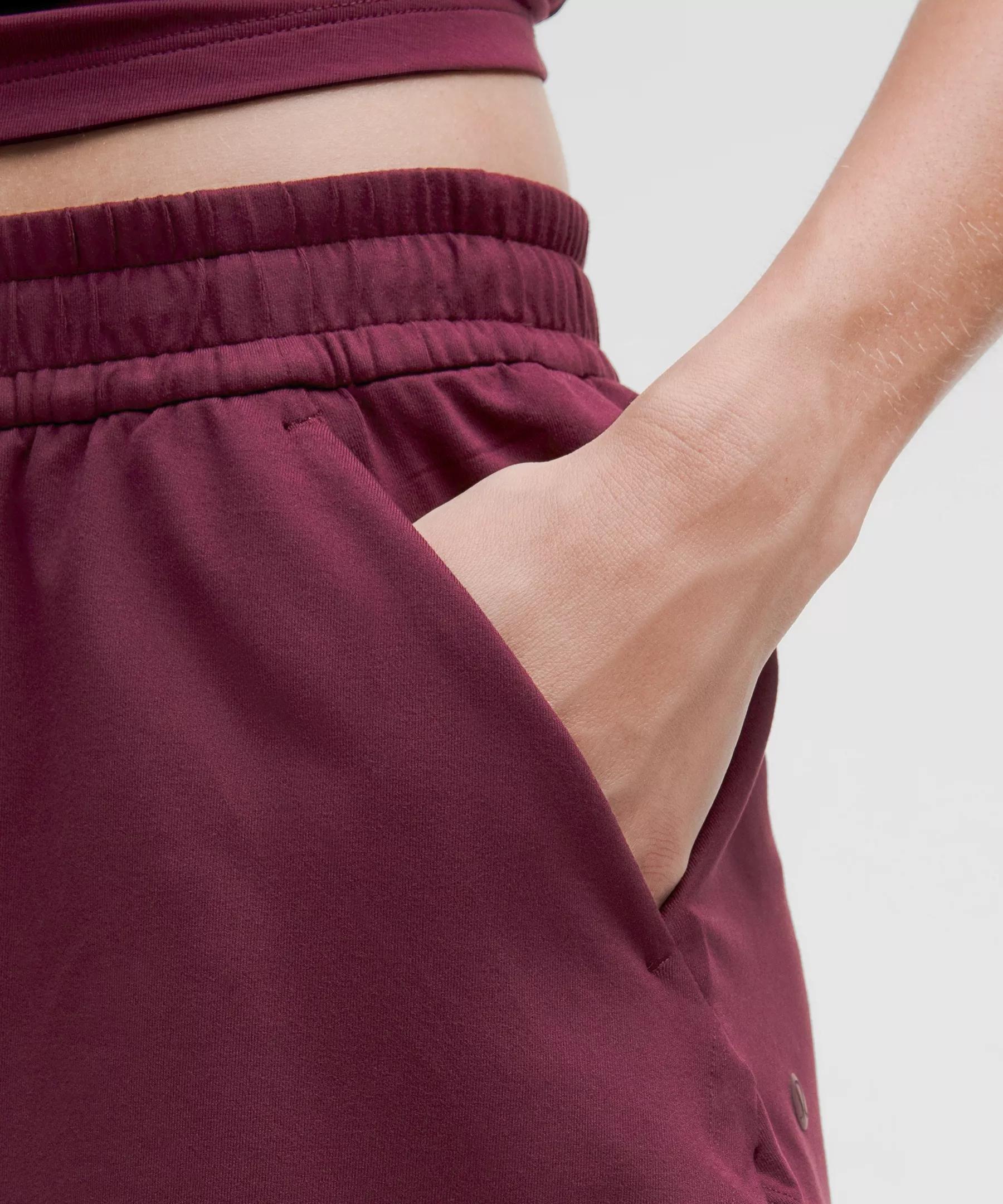 Soft Jersey Mid-Rise Curved-Hem Short 3" Product Image