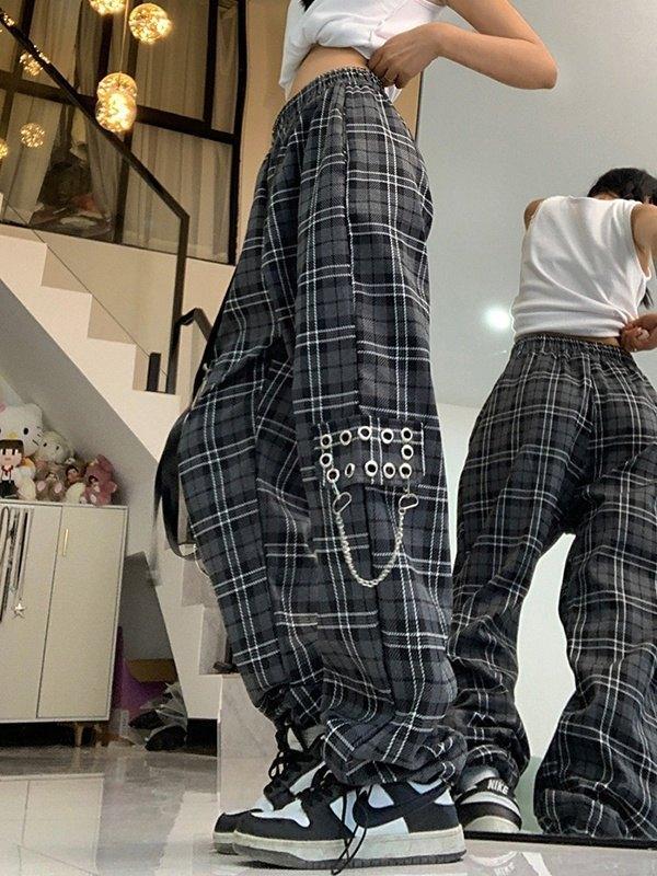 Vintage Check Cargo Pants Product Image