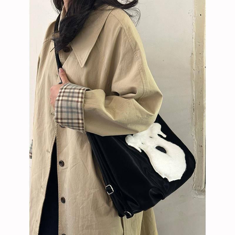 Dog Applique Tote Bag Product Image