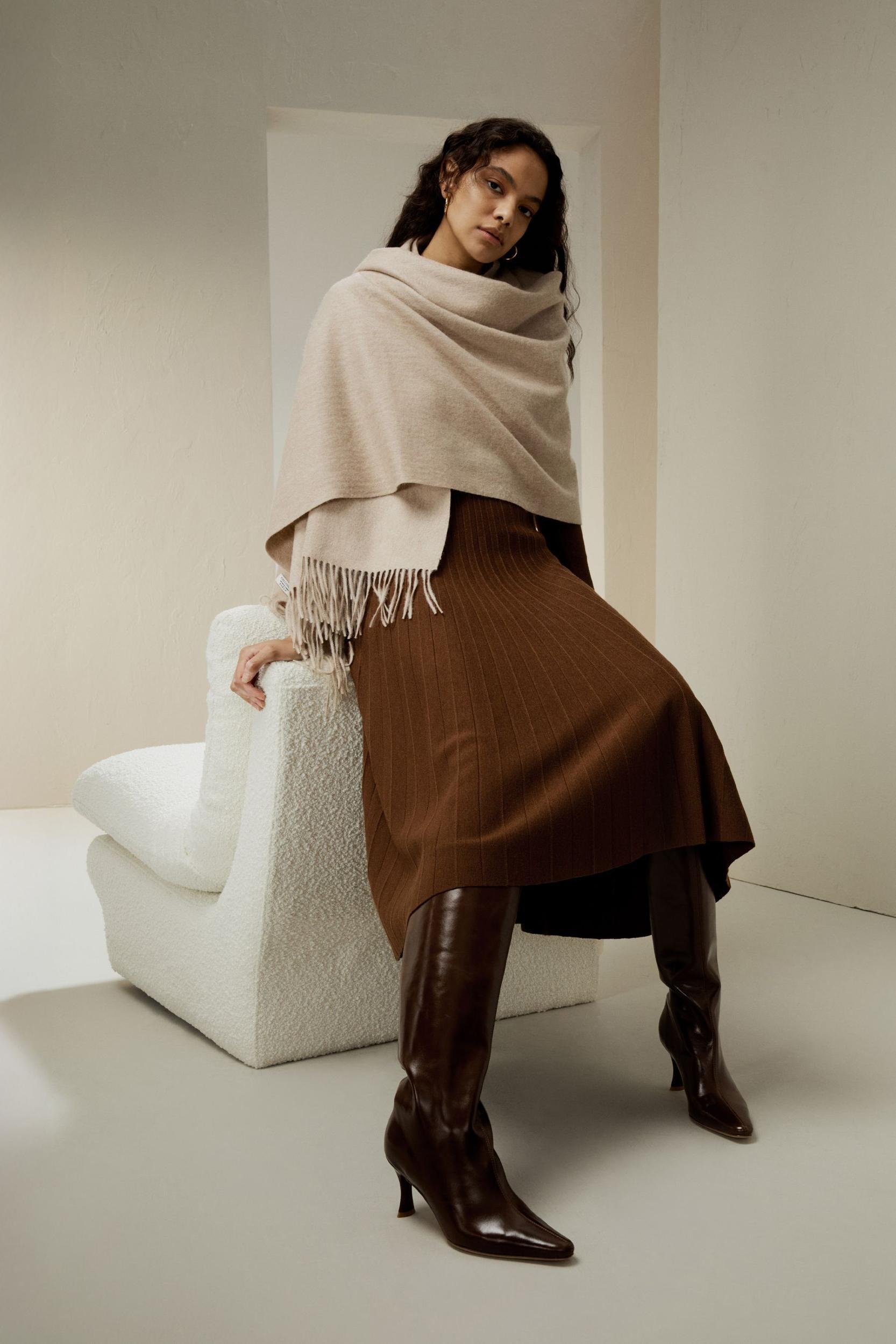 Collegiate Ultra-fine Merino Wool Skirt Product Image