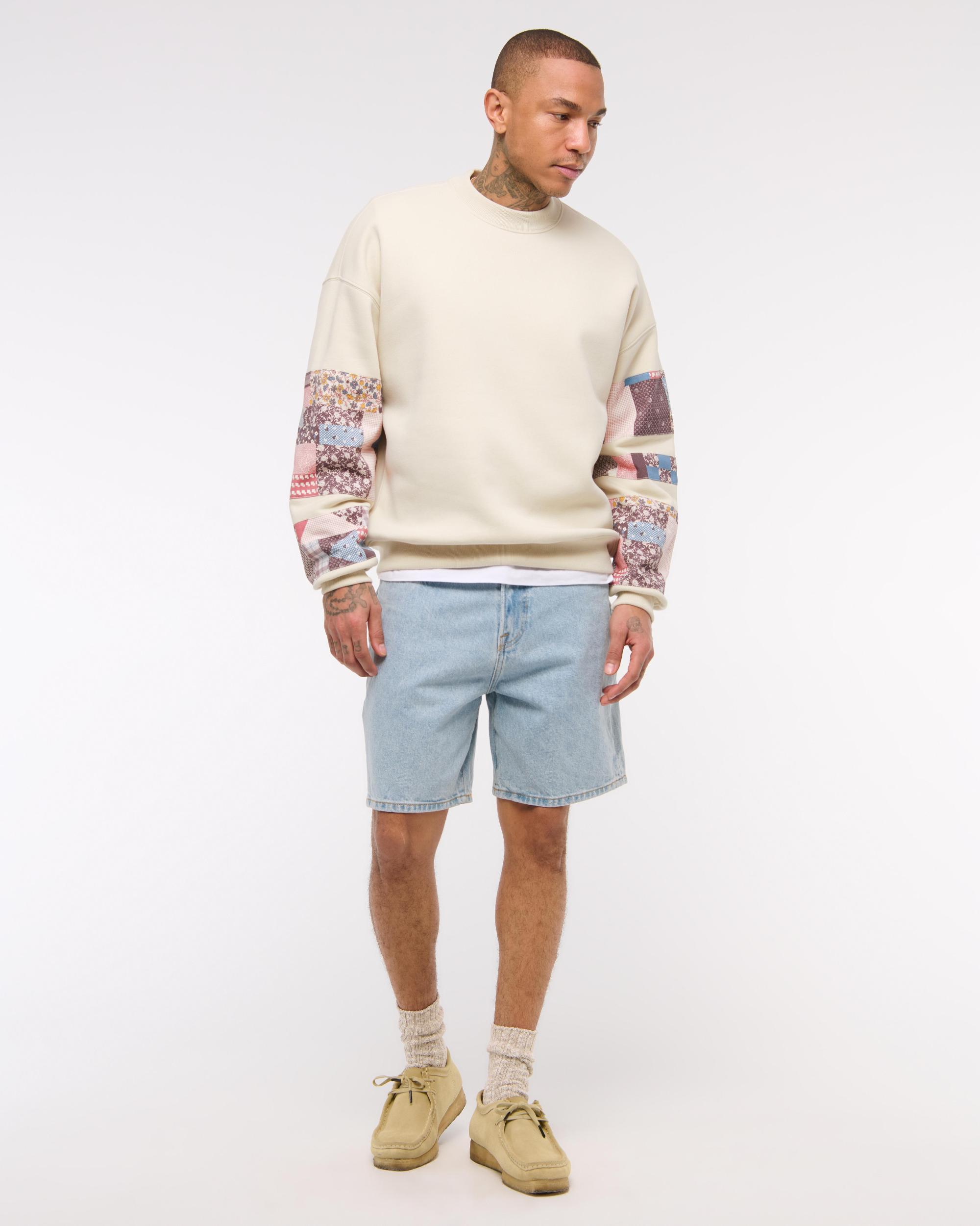 Essential Crew Sweatshirt Product Image