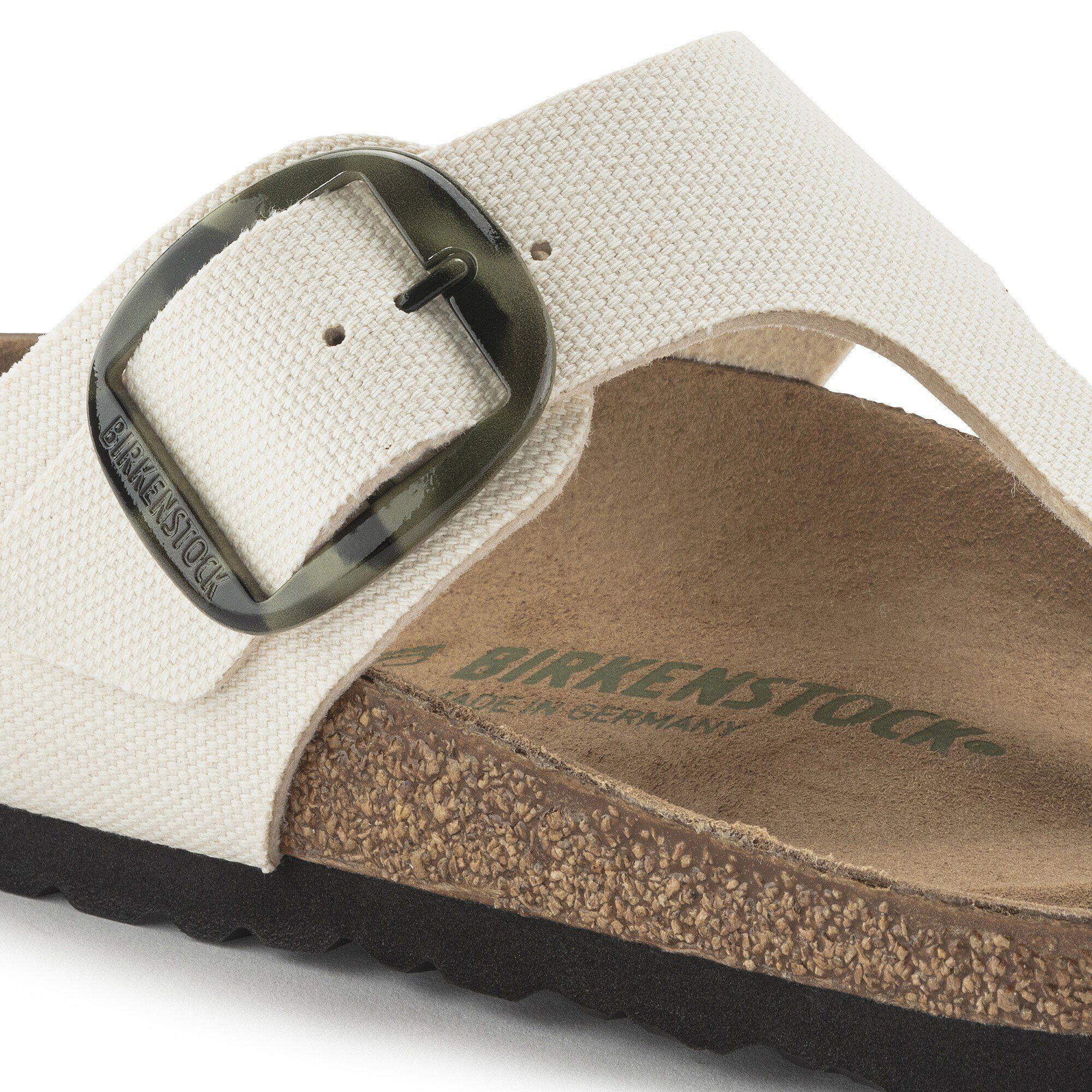 Gizeh Vegan Big Buckle Textile Product Image
