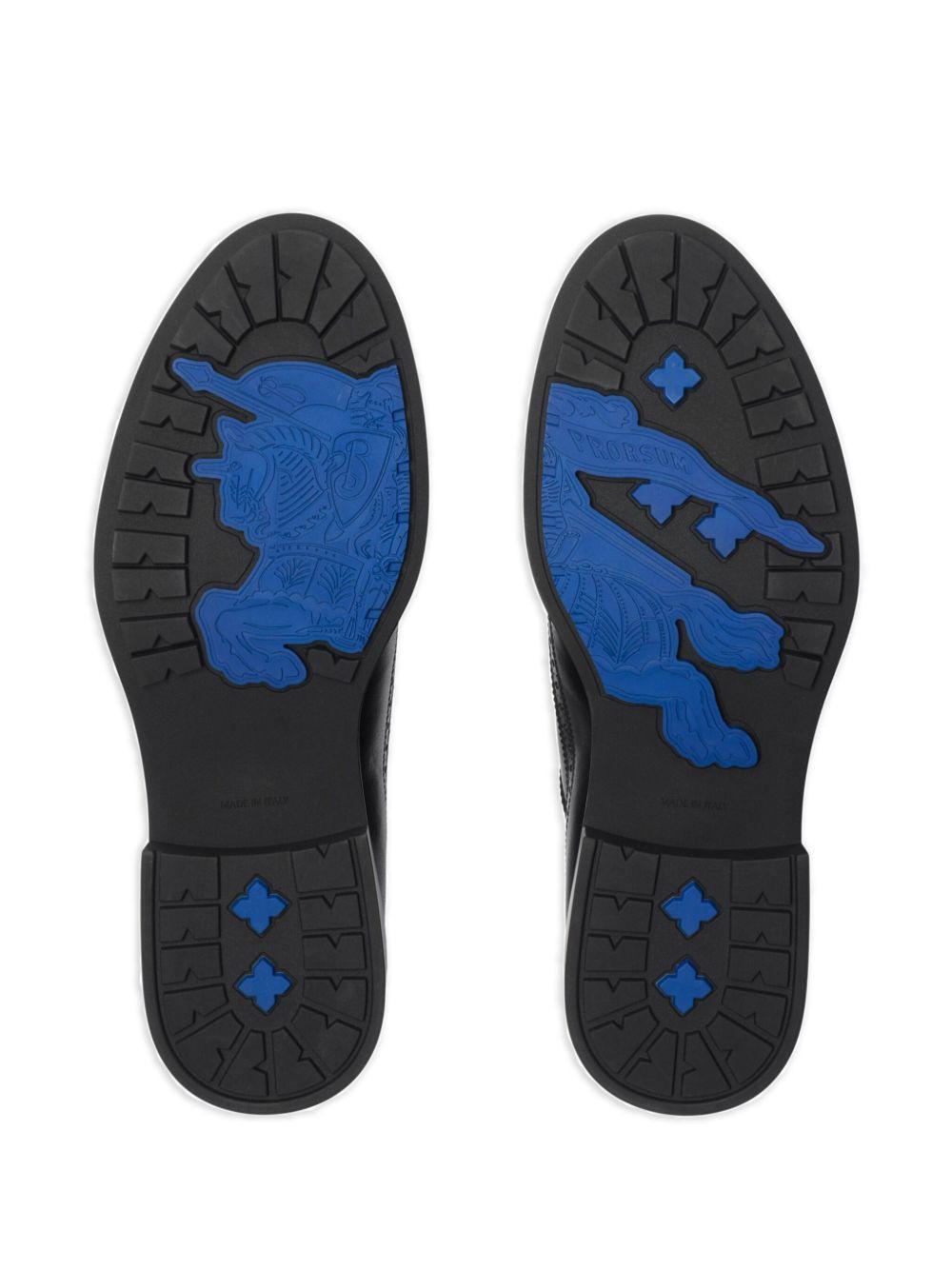 Loch brogues  Product Image