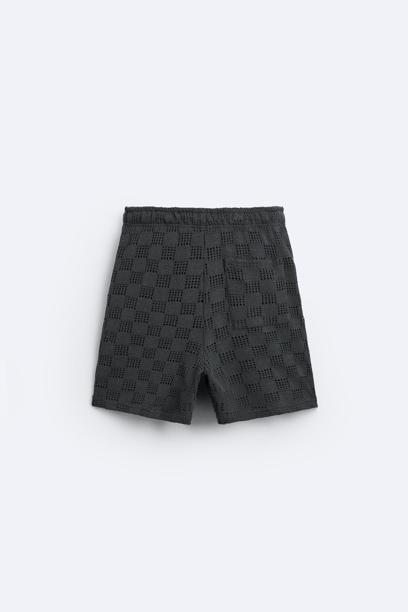 GEOMETRIC JACQUARD SHORTS Product Image