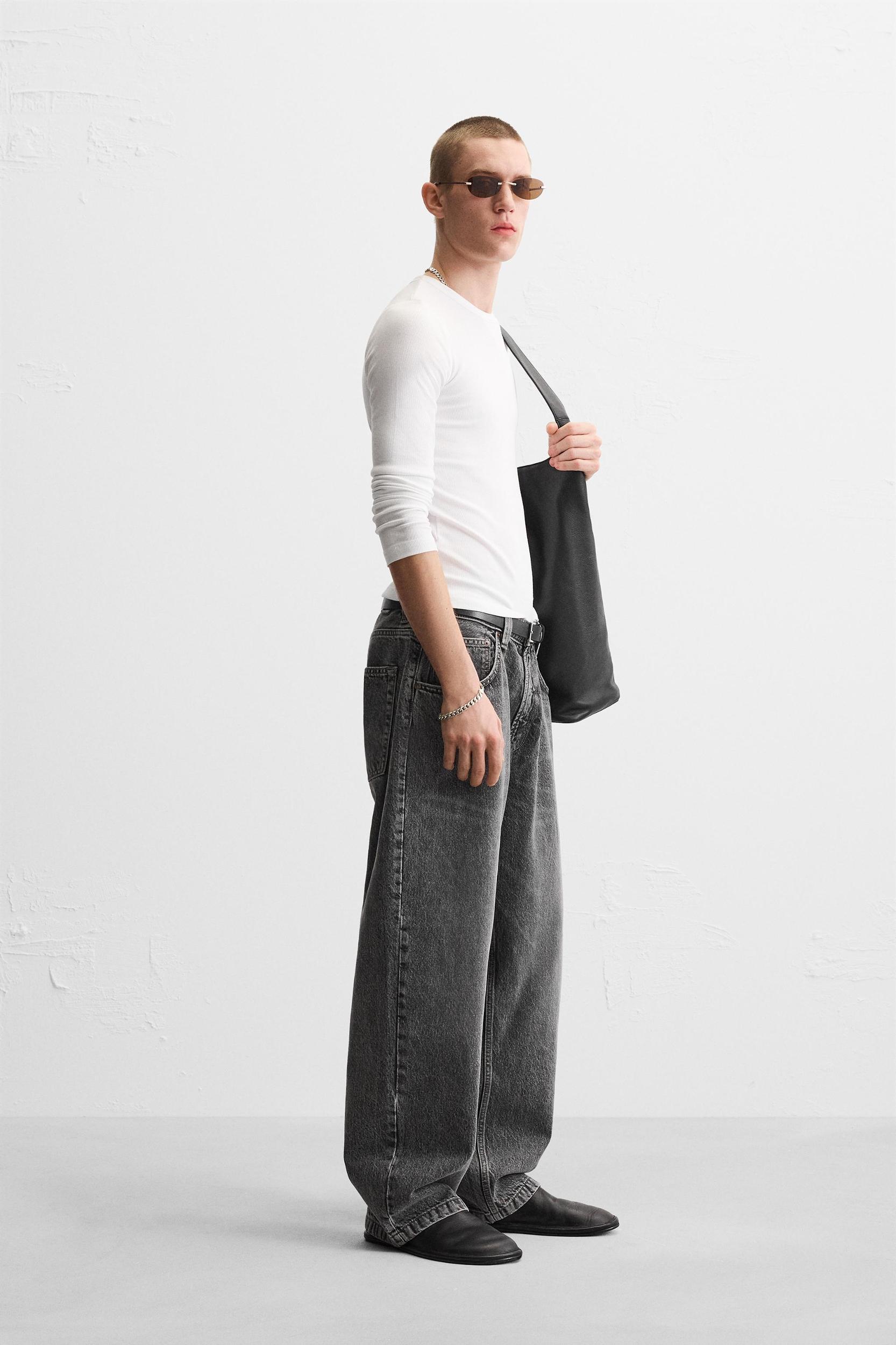 BAGGY FIT JEANS Product Image