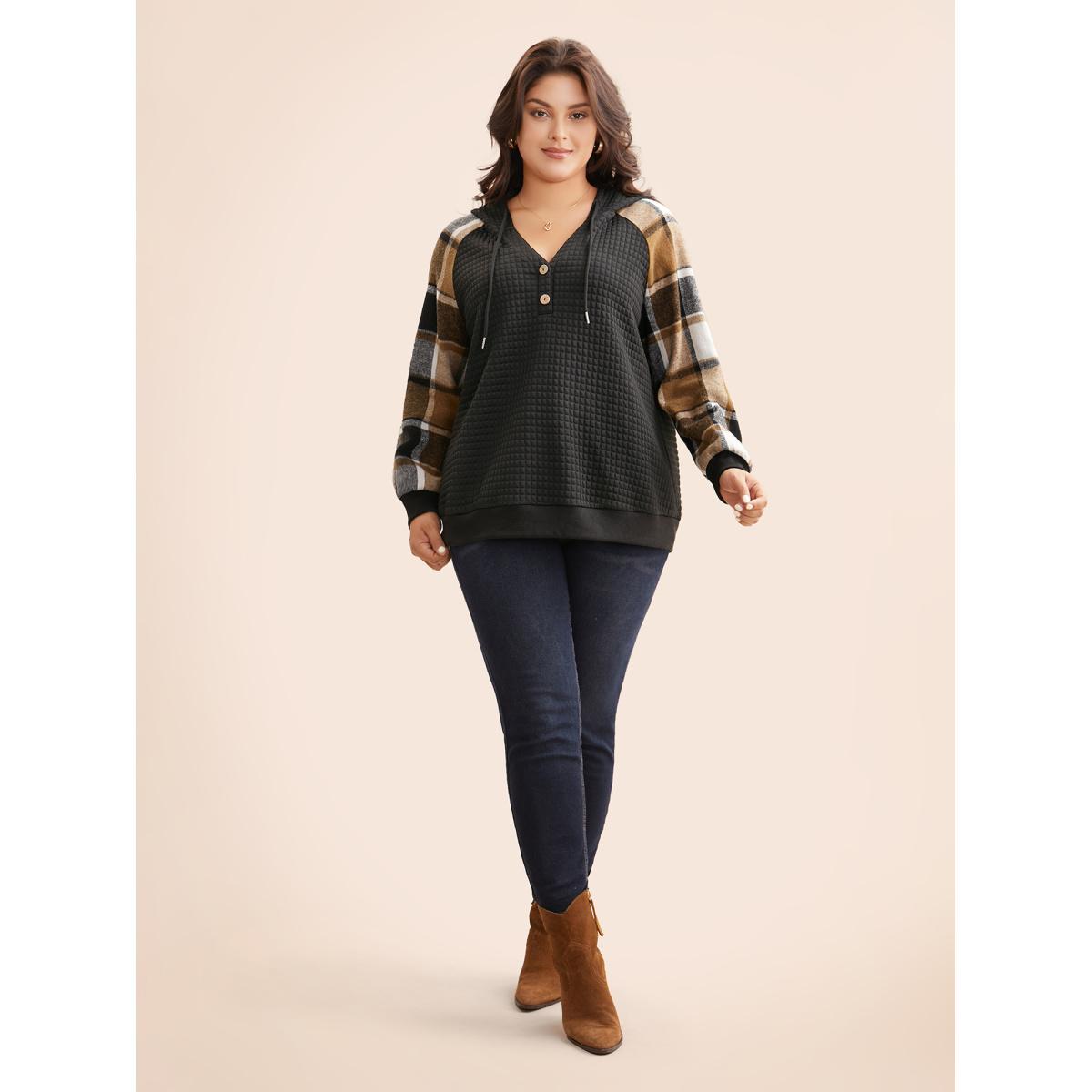 Plus Size Plaid Patchwork Hooded Raglan Sleeve Sweatshirt Women Black Casual Texture Hooded Everyday Sweatshirts BloomChic 22-24/3X Product Image