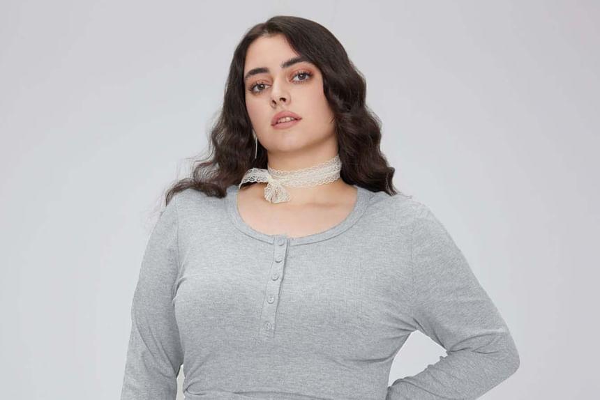 Plus Size Long-Sleeve Scoop Neck Henley Melange Tiered Mini A-Line Dress Product Image