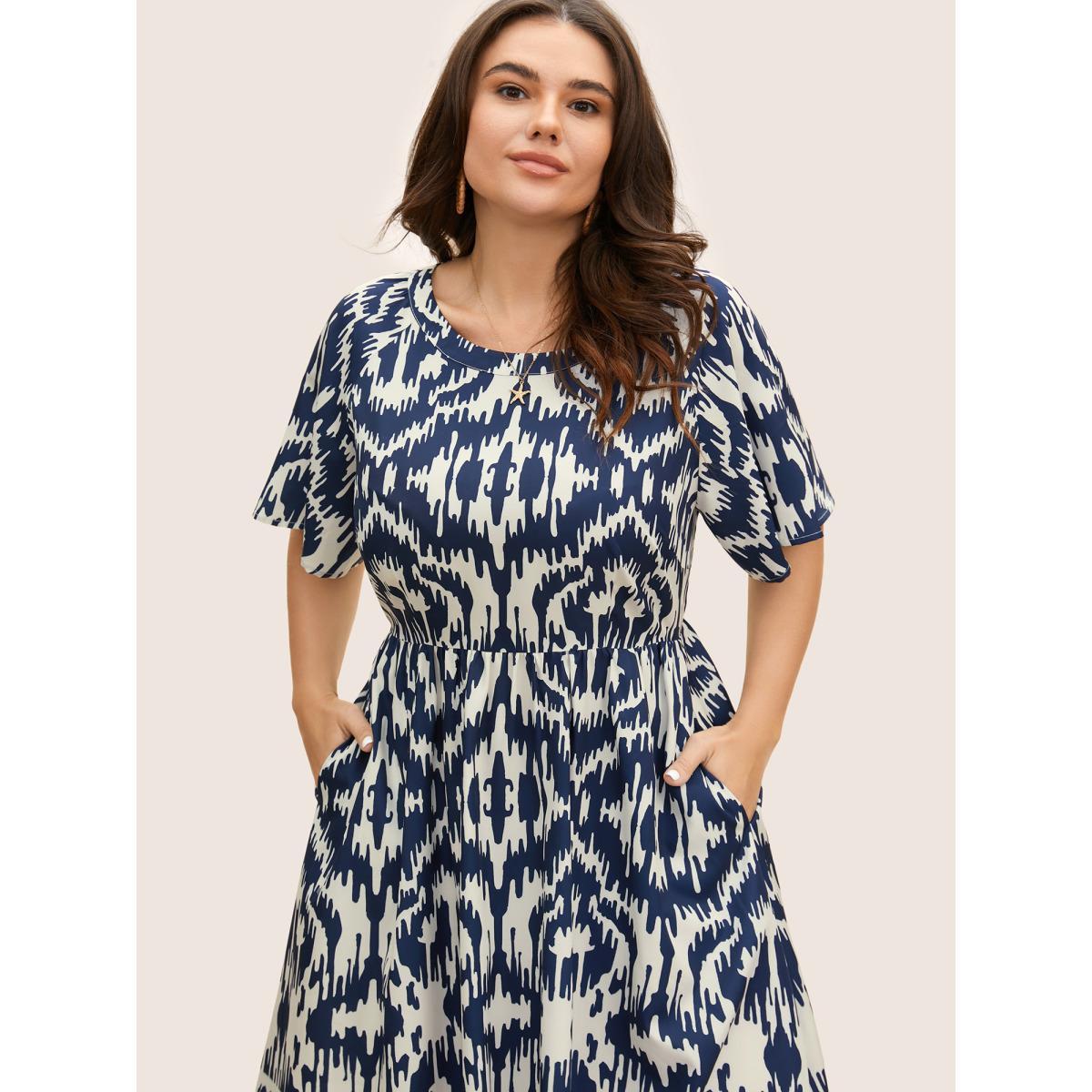 Plus Size Boho Print Ruffle Sleeve Midi Dress DarkBlue Women Resort Non Round Neck Short sleeve Curvy BloomChic 26/4X Product Image