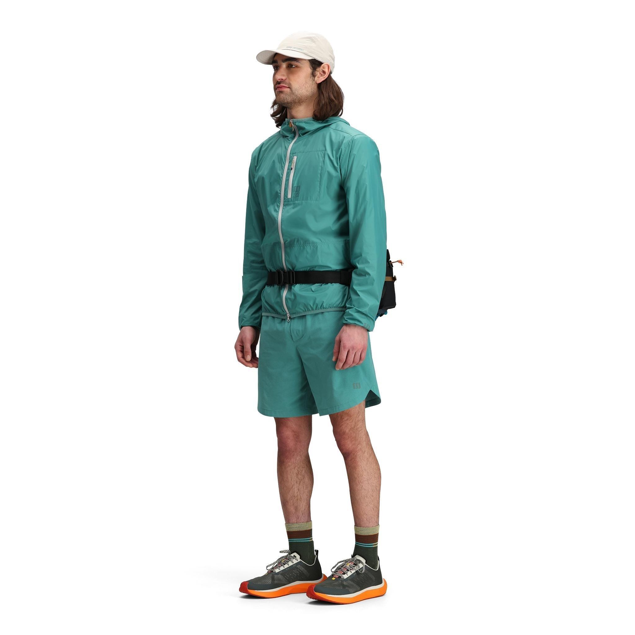 Global Trek Shorts 7" - Men's Male Product Image