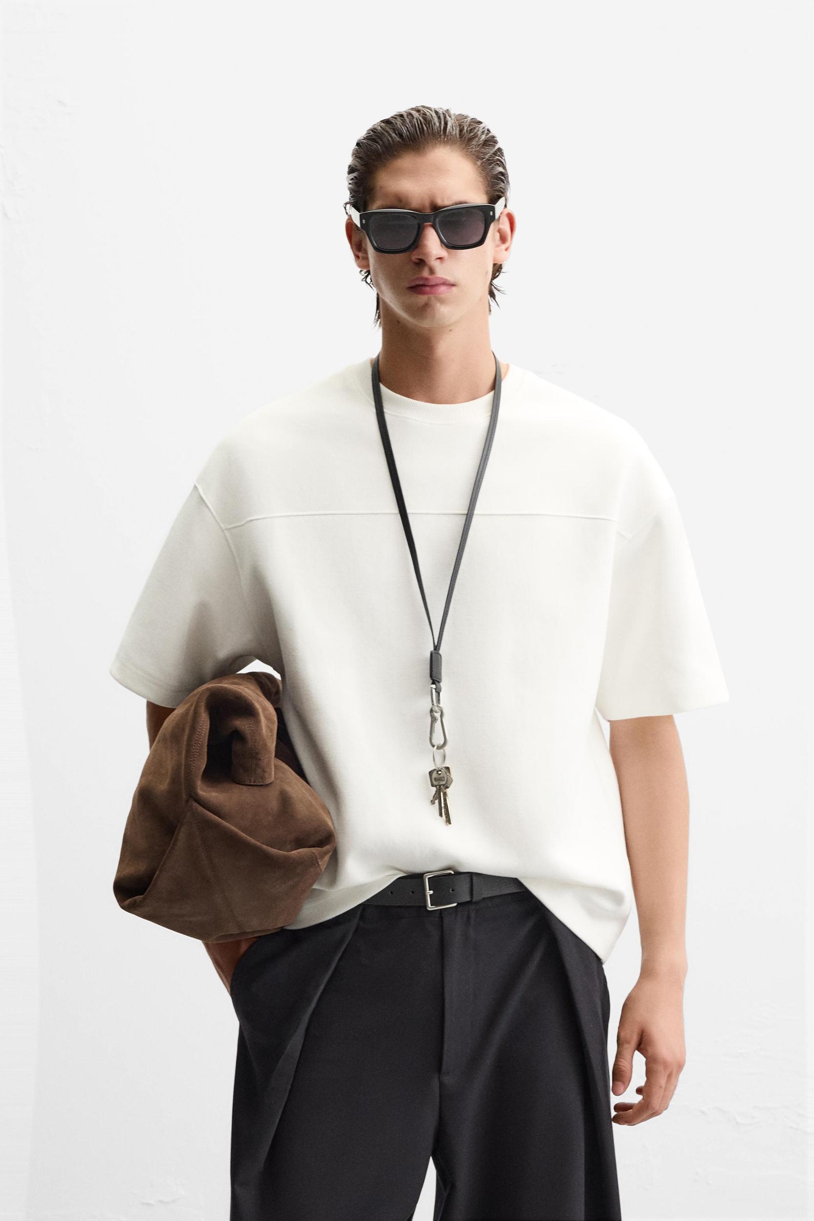 DENSE SWEATSHIRT Product Image