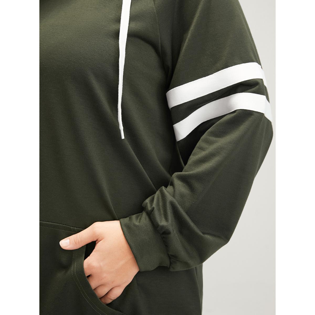 Plus Size Solid Contrast Pocket Drawstring Hooded Sweatshirt Women ArmyGreen Casual Contrast Hooded Dailywear Sweatshirts BloomChic 10/M Product Image
