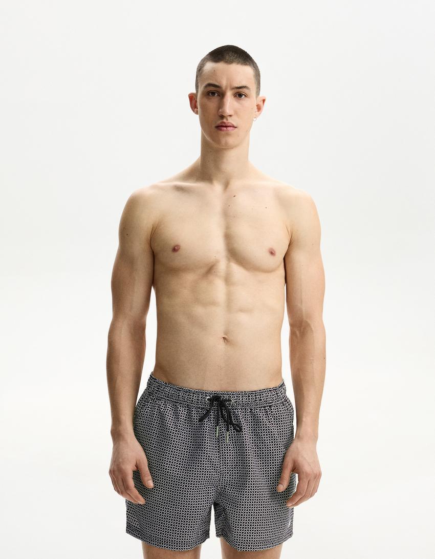 Printed board shorts Product Image