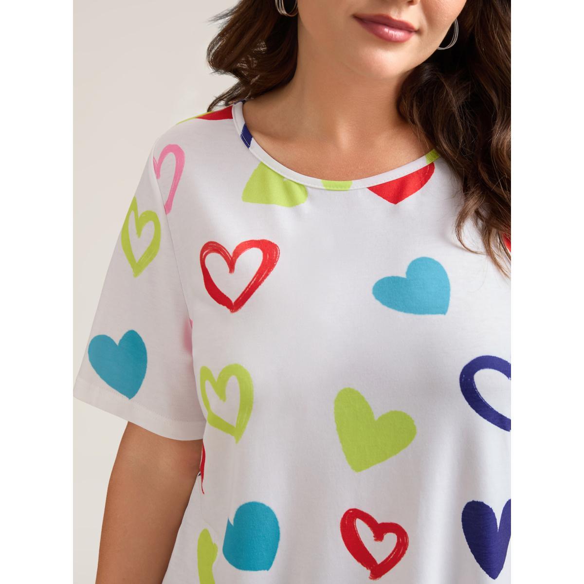 Plus Size Multi-Color Heart Pattern Round Neck T-Blouse Originalwhite Women Casual Non Round Neck Everyday T-shirts BloomChic 22-24/3X Product Image