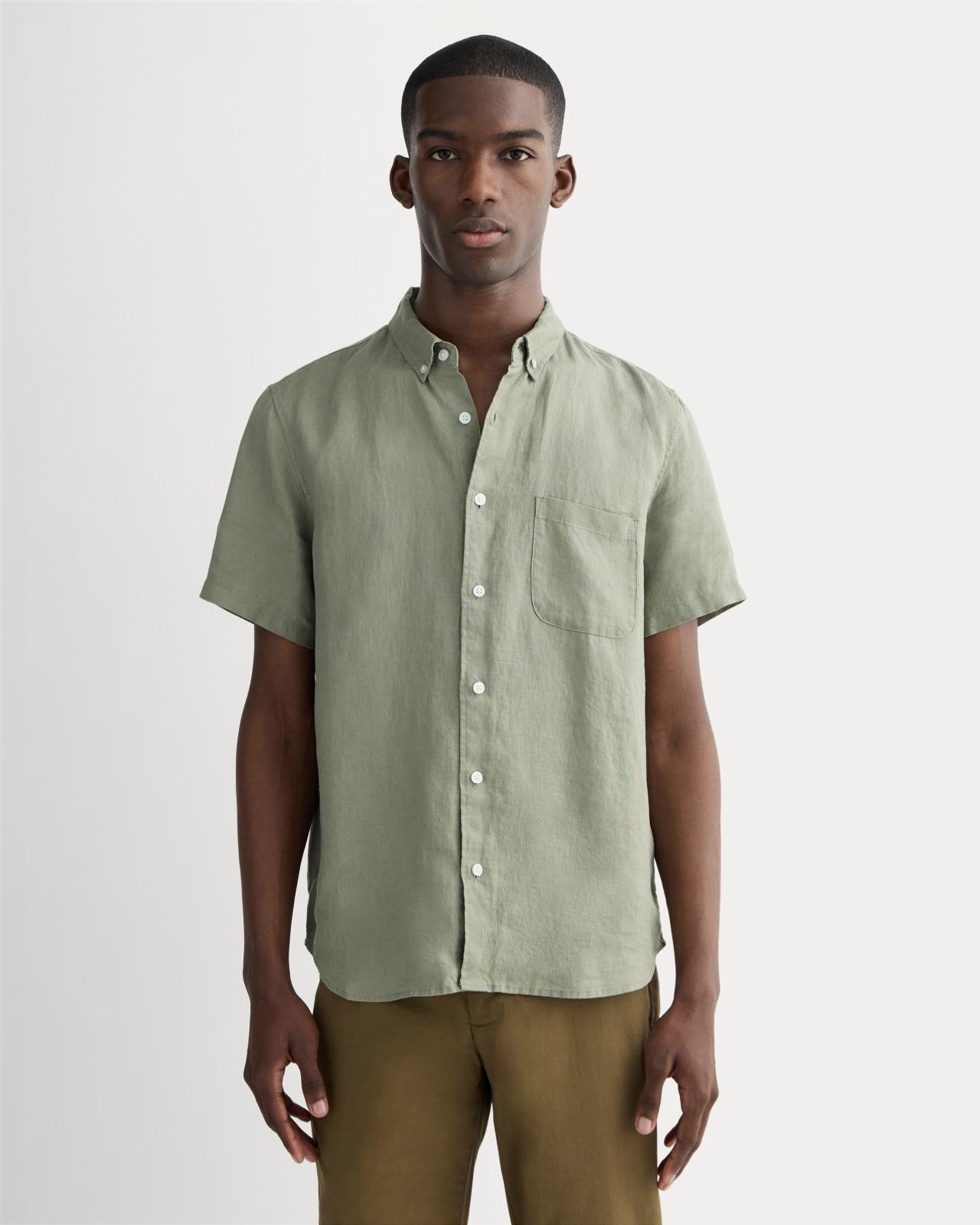 The Classic Short-Sleeve Shirt in Linen Product Image