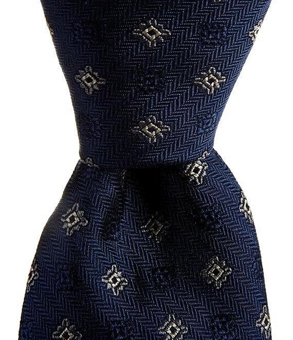 Cremieux Jones Medallion Print 3#double; Silk Tie Product Image
