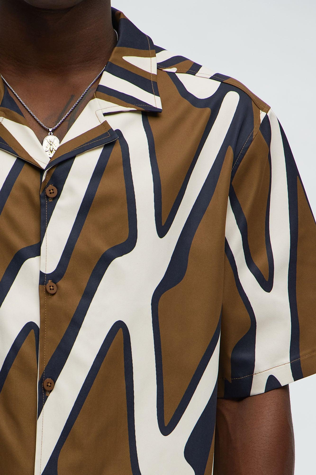 Cropped Chaos Current Printed Cuban Collar Short Sleeve Shirt - Brown Combo Product Image