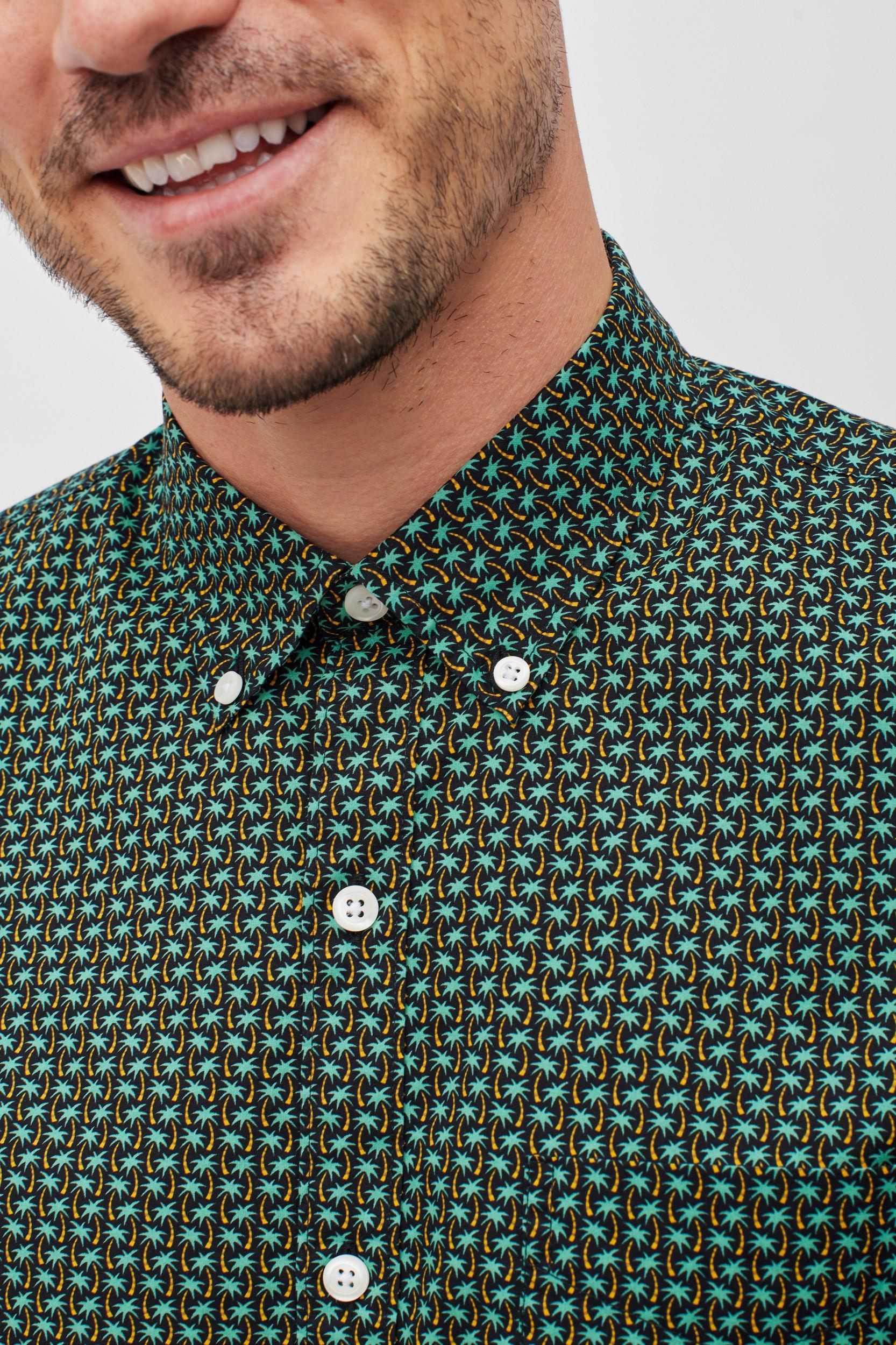 Riviera Short Sleeve Shirt Product Image