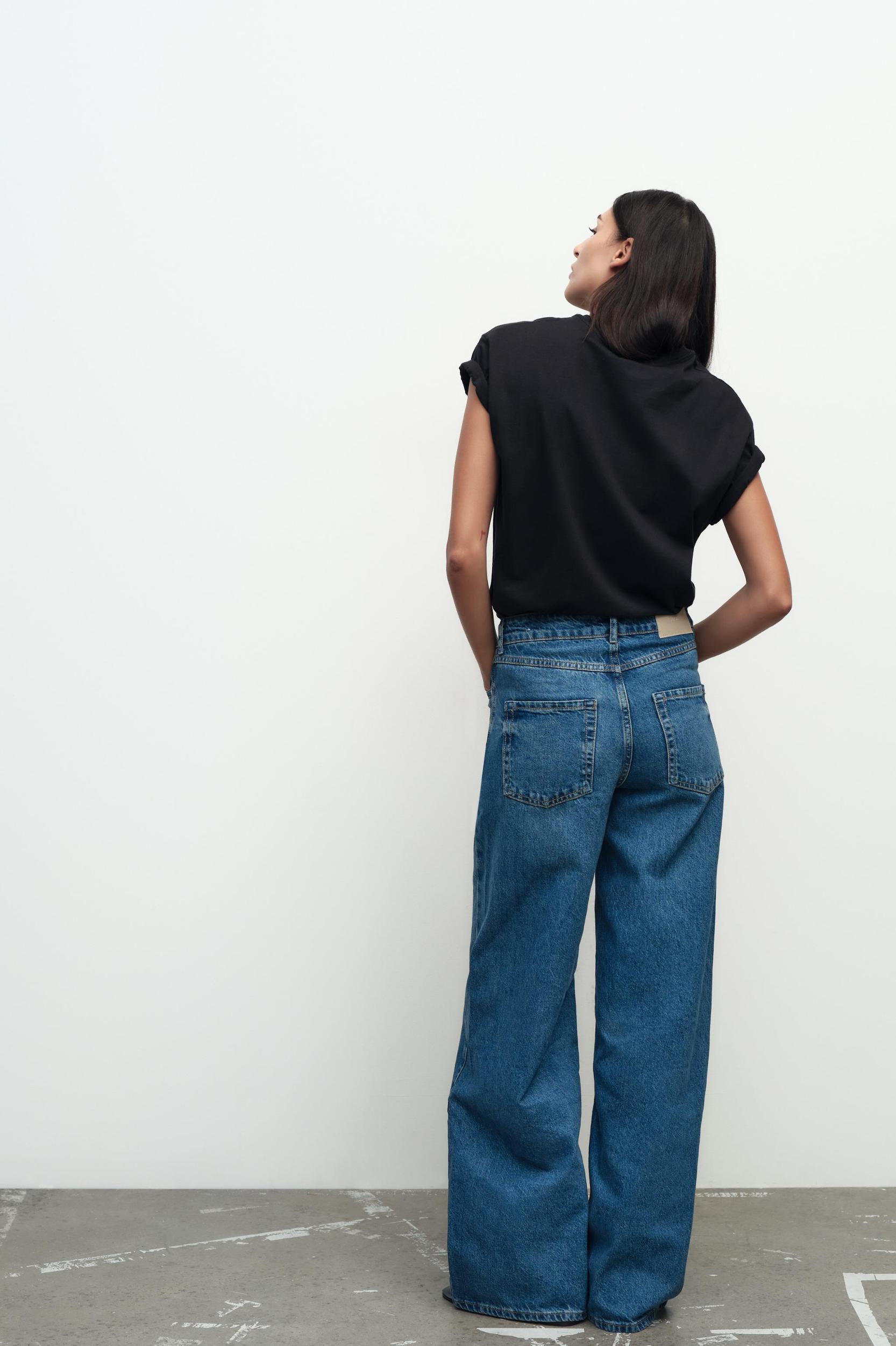 Z1975 MID-RISE WIDE LEG LONG LENGTH JEANS Product Image
